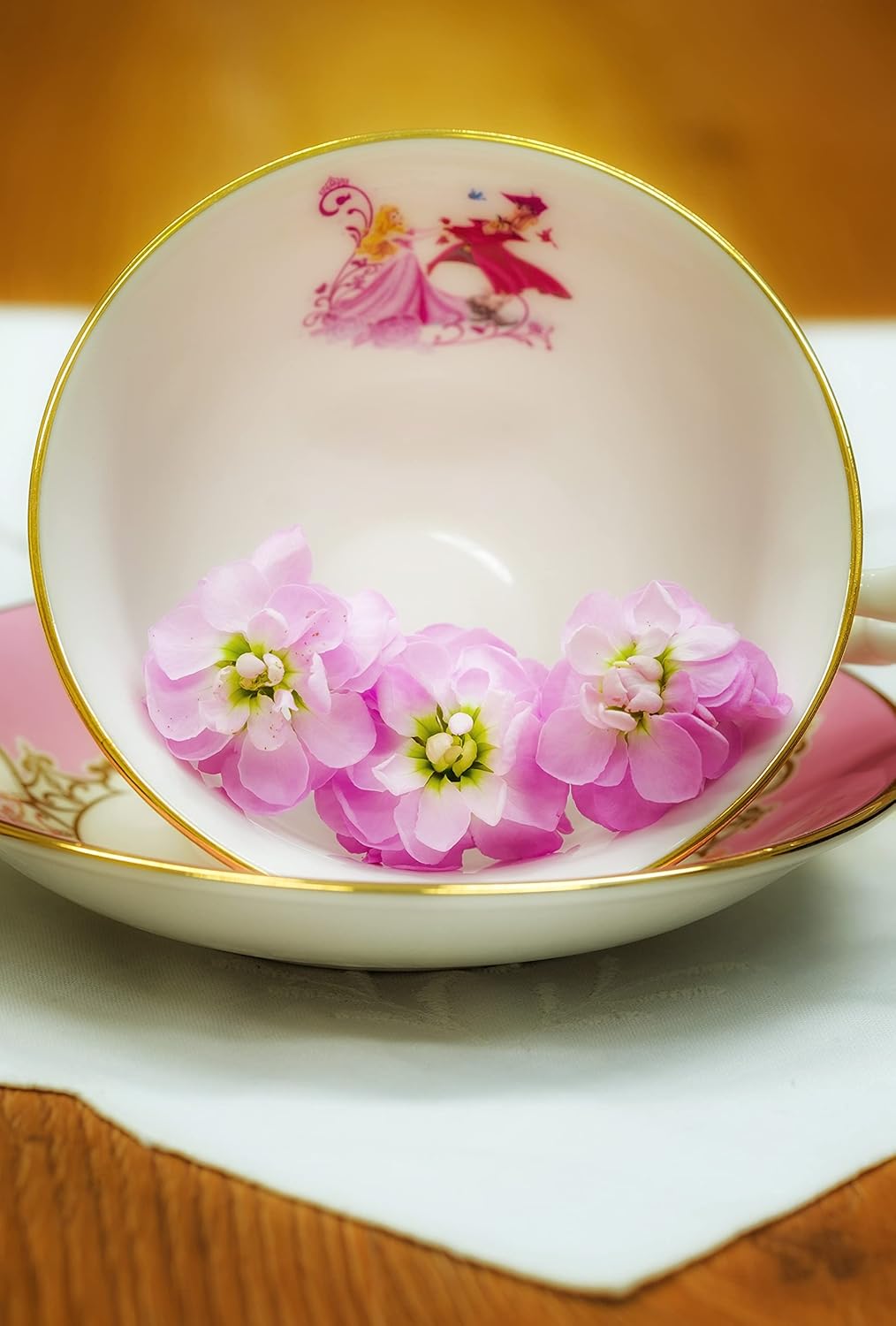 Disney Sleeping Beauty Aurora Bone China Tea Cup and Saucer Set - Elegant English Ladies Tea Party Collection - Perfect for Afternoon Tea, Bridal Showers & Disney Princess Themed Events