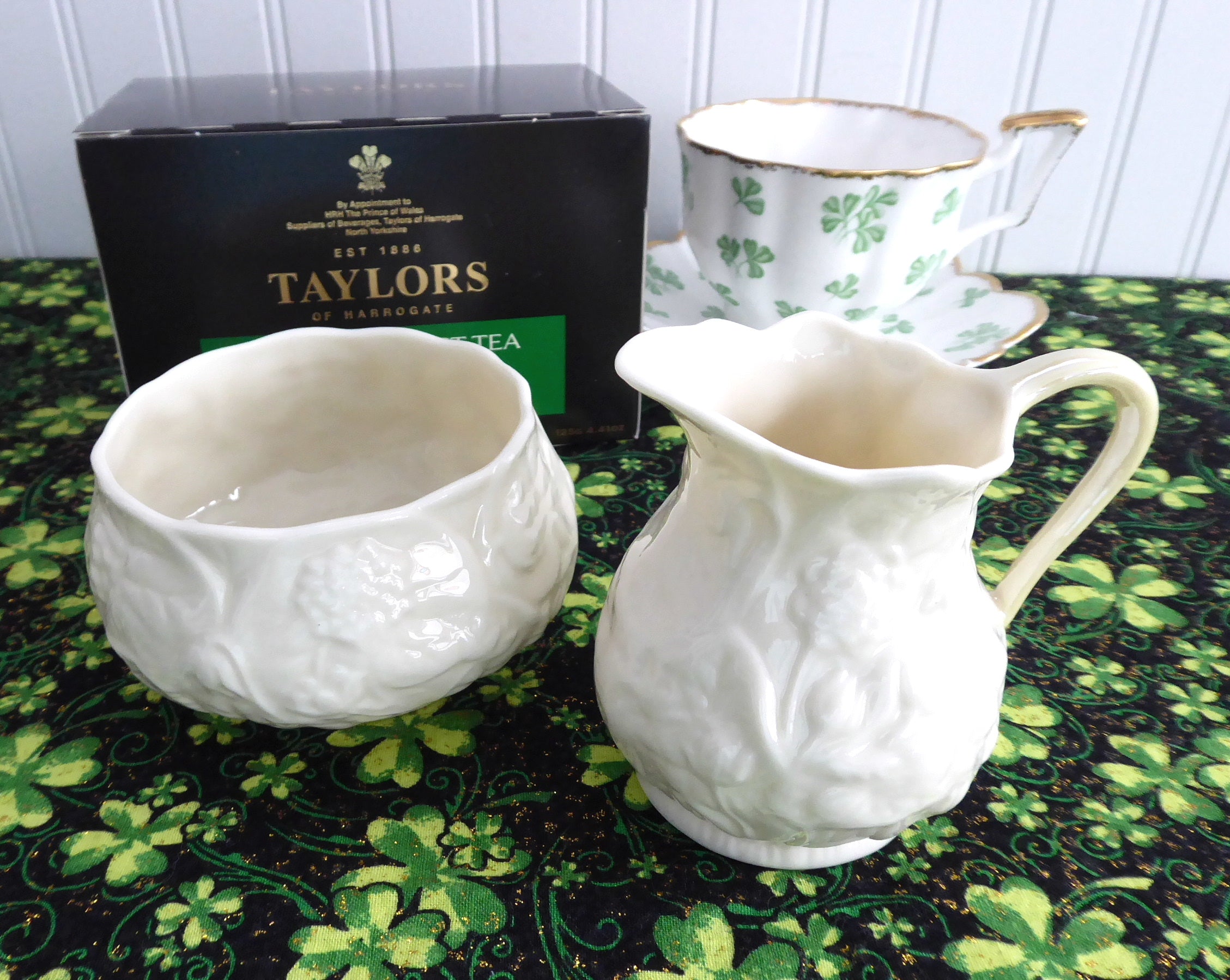 Belleek Ireland Cream and Sugar Set - Lotus Bacchus Luster Ceramic Vintage 1981 - Perfect for Afternoon Tea and Collectible Display
