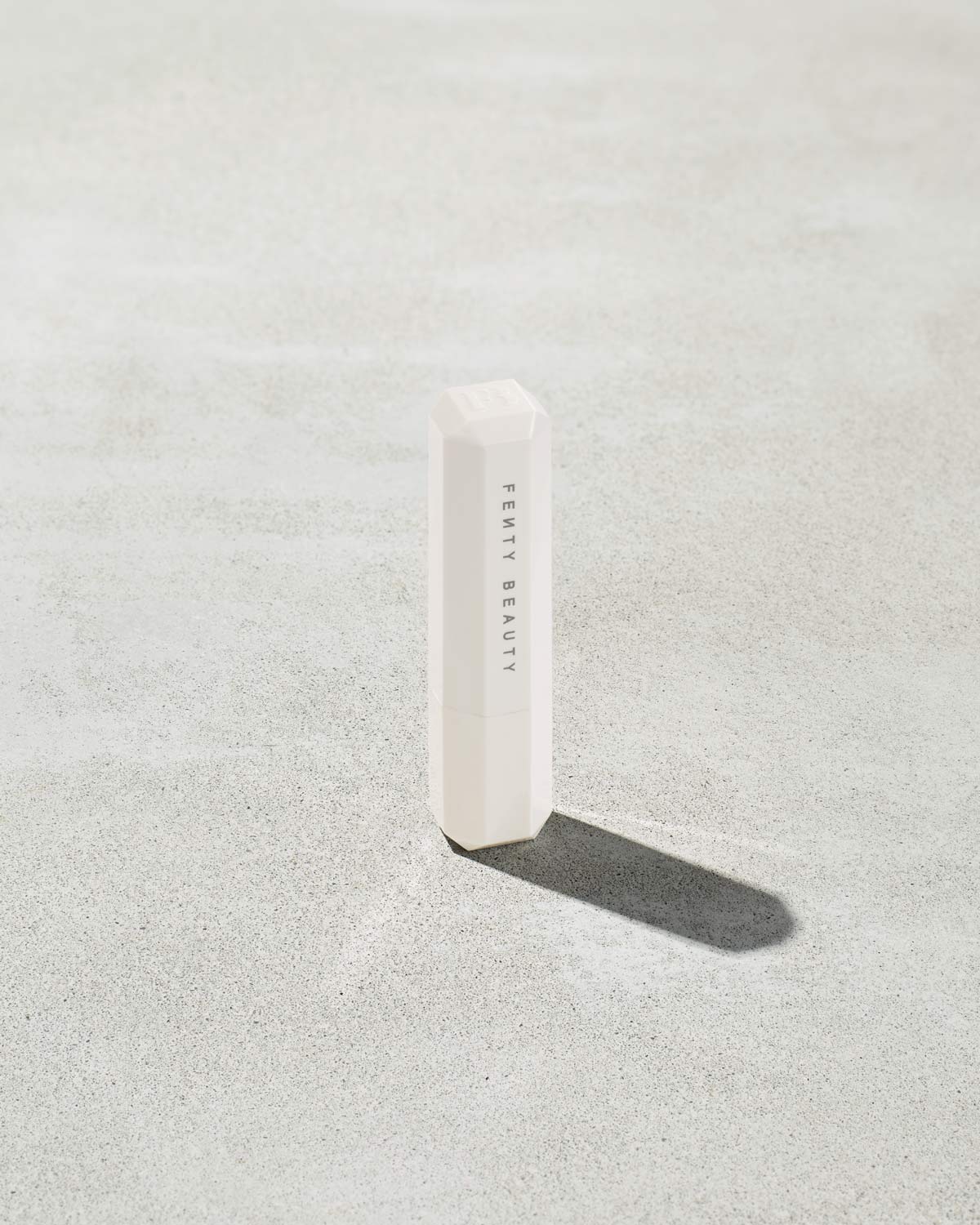 Pro Kiss'r Lip Loving Scrubstick - Exfoliating Lip Scrub Stick for Soft Smooth Lips - Perfect for Dry Chapped Lips Care & Pre-Makeup Prep
