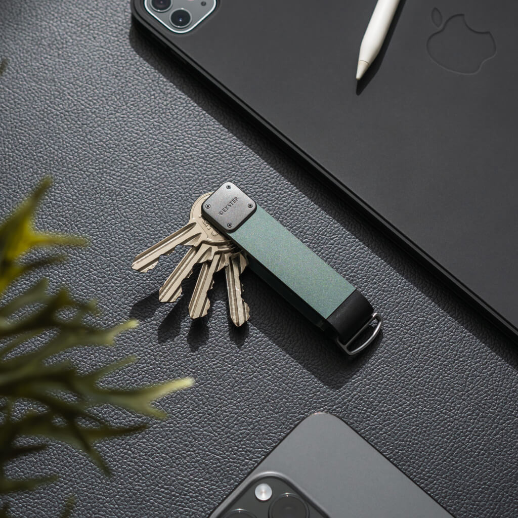 Premium Leather Key Case Holder - Durable & Stylish Key Organizer for Home, Office, and Travel Accessories | Perfect Gift for Men & Women
