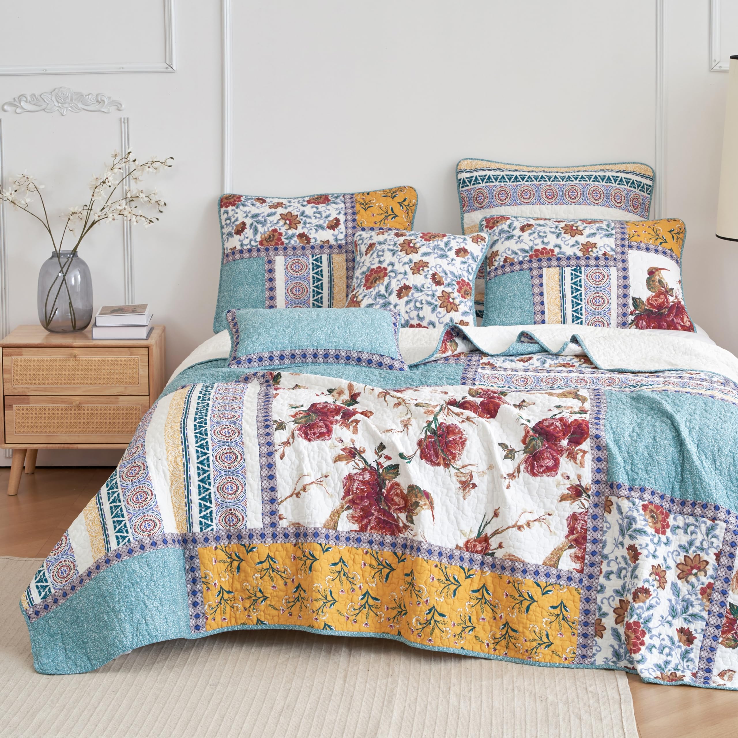 Twin Size Cotton Quilt Set - Vintage French Country Patchwork Design with Botanical Floral Patterns in Blue & Yellow, Featuring Hummingbirds & Rose Garden Motifs | Lightweight Coverlet for Bedroom Decor, Guest Room, or Cozy Cottage Style