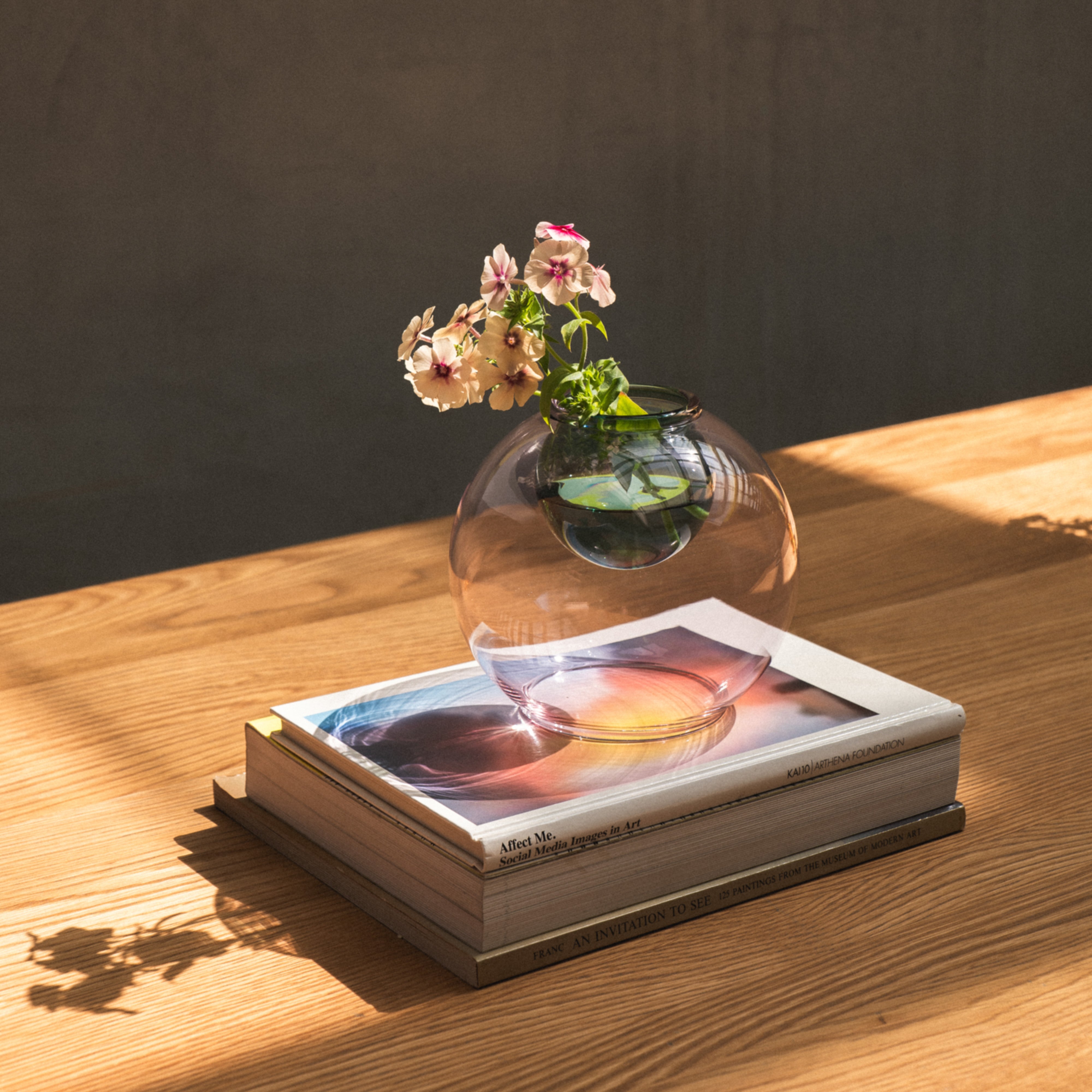 Bubble Aqua Vase - Modern Glass Flower Vase for Home Decor, Office Desk, Wedding Centerpiece & Gift Idea