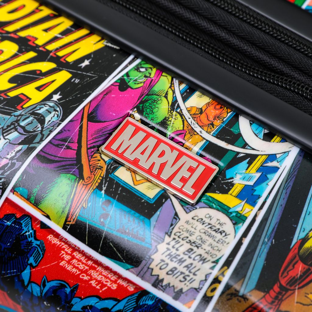 Marvel Comics Medium Hardsided Suitcase - Lightweight Spinner Luggage for Travel, Business & Vacation - Perfect for Superhero Fans & Collectors