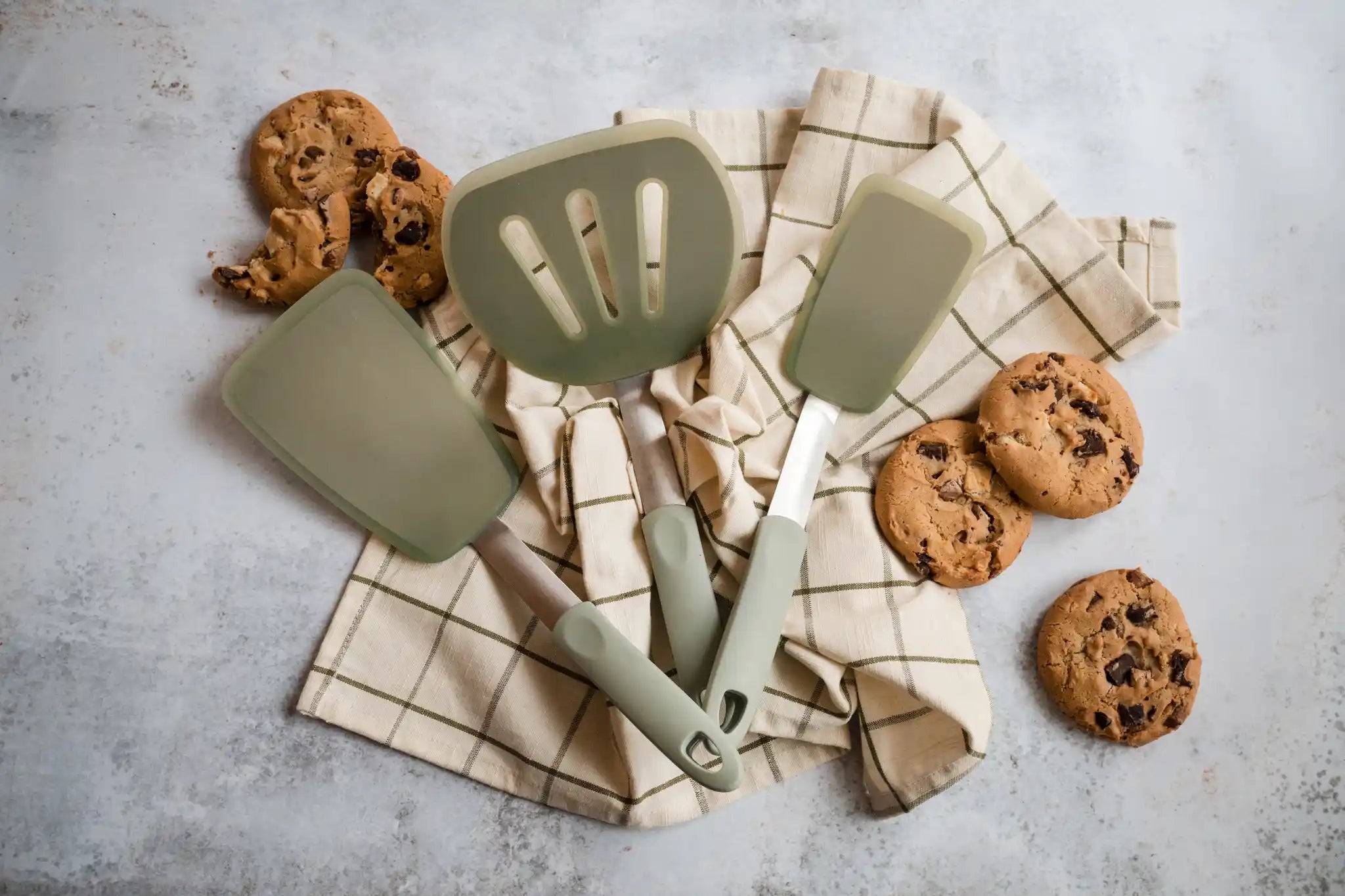 Ultra Thin Silicone Turner Set - Flexible & Non-Slip Kitchen Spatula for Flipping Pancakes, Eggs & Burgers - Perfect for Non-Stick Pans & Grilling