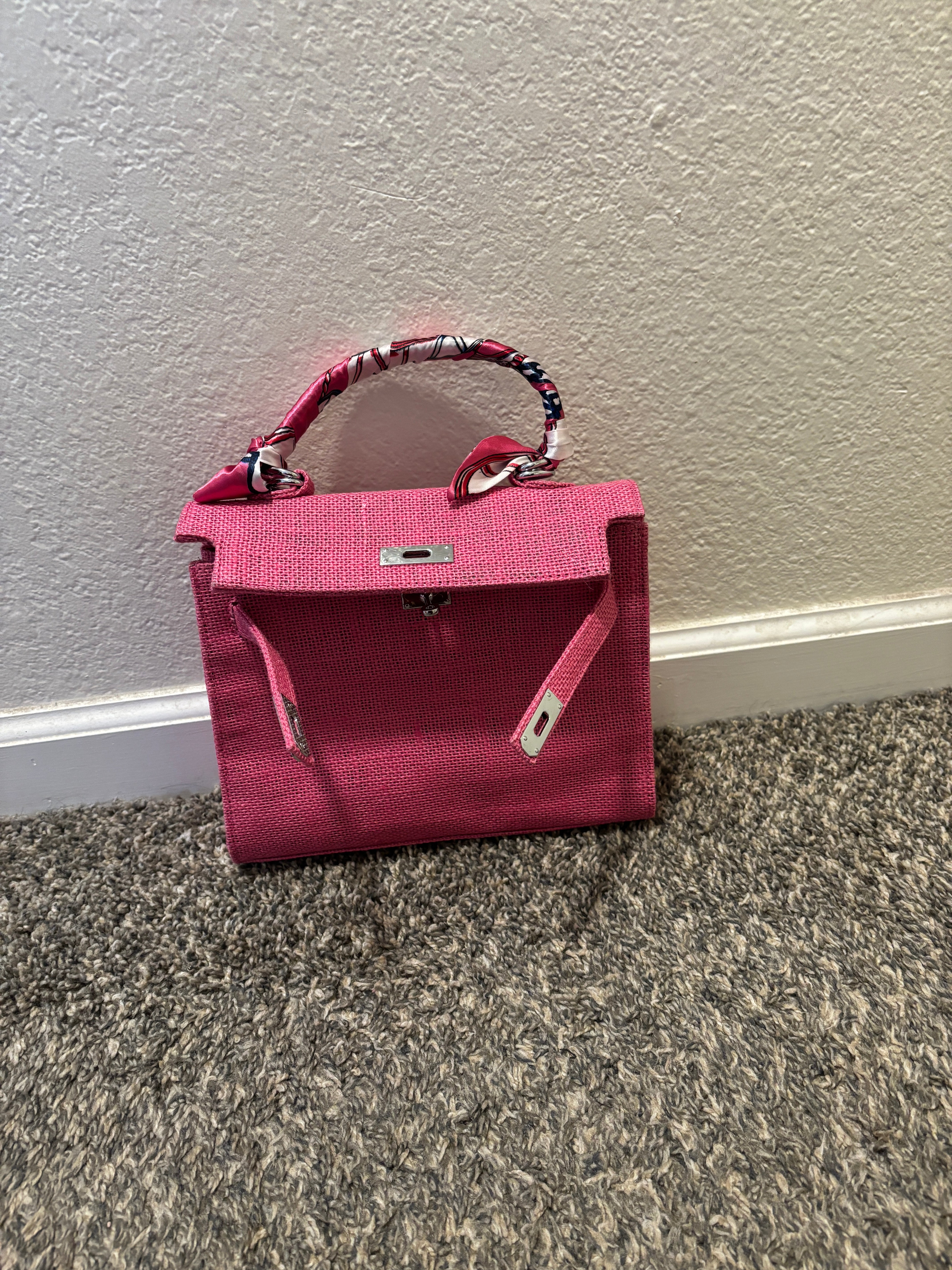 French Style Jute Mini Crossbody Bag for Women - Pink Boho Tote Shoulder Bag - Perfect for Beach, Shopping & Casual Outings