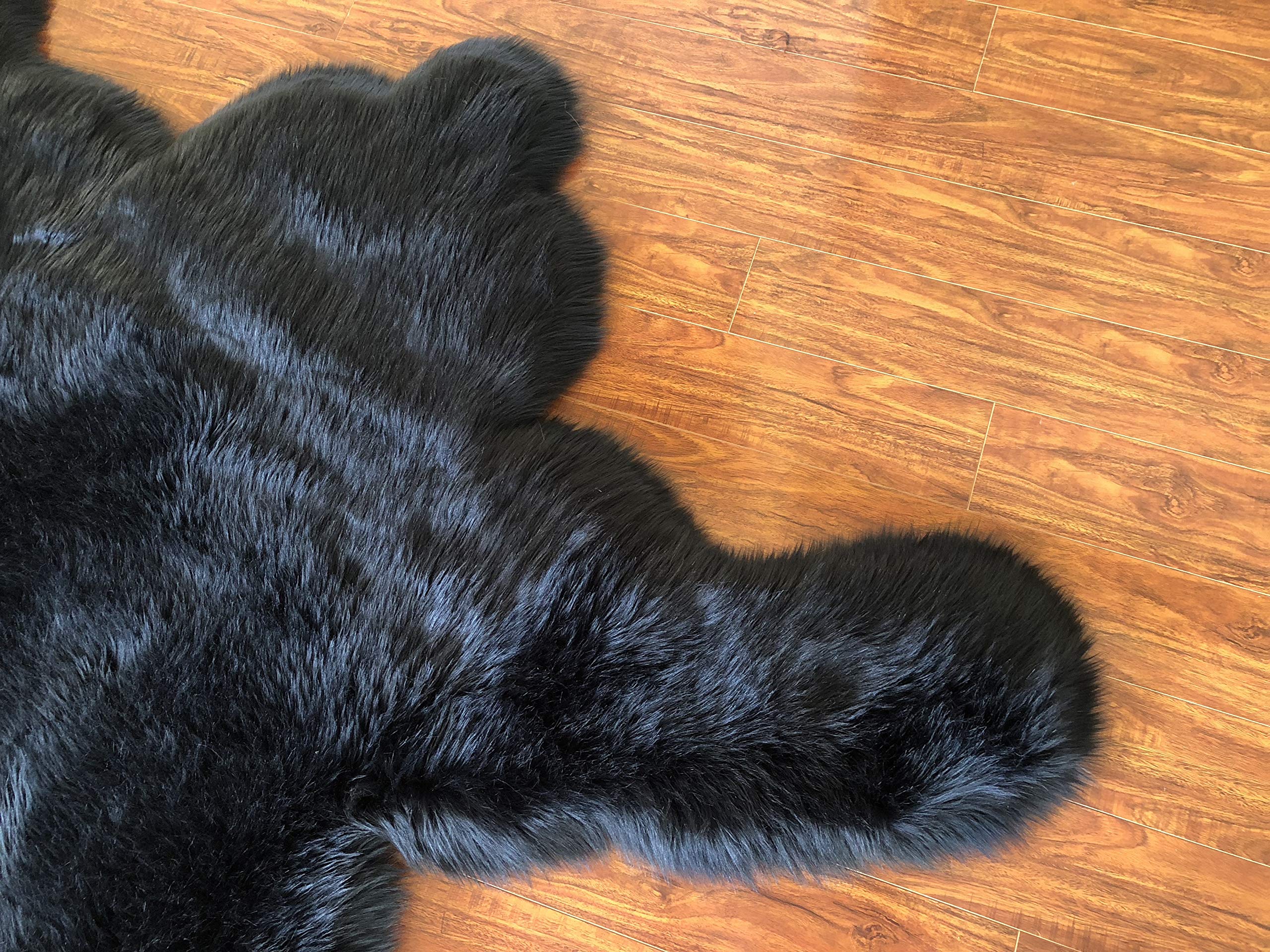 Premium Soft Faux Bear Skin Shaggy Area Rug - Ultra Plush & Silky (Black, 2x3 Feet) - Perfect for Living Room, Bedroom & Cozy Home Decor