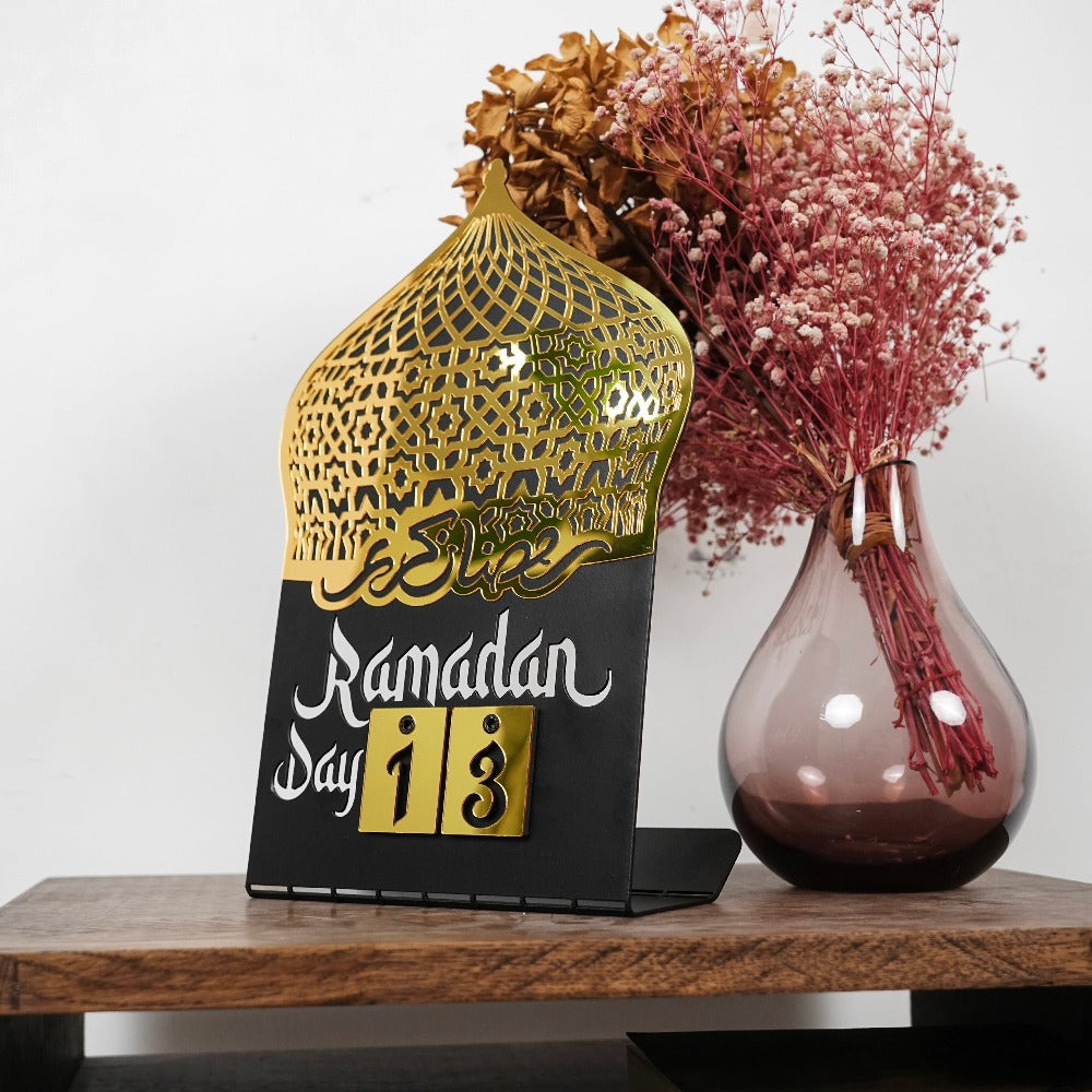 Ramadan Calendar - Metal Islamic Wall Hanging Decor for Home & Mosque - Perfect for Ramadan Countdown, Eid Gift & Islamic Table Decoration