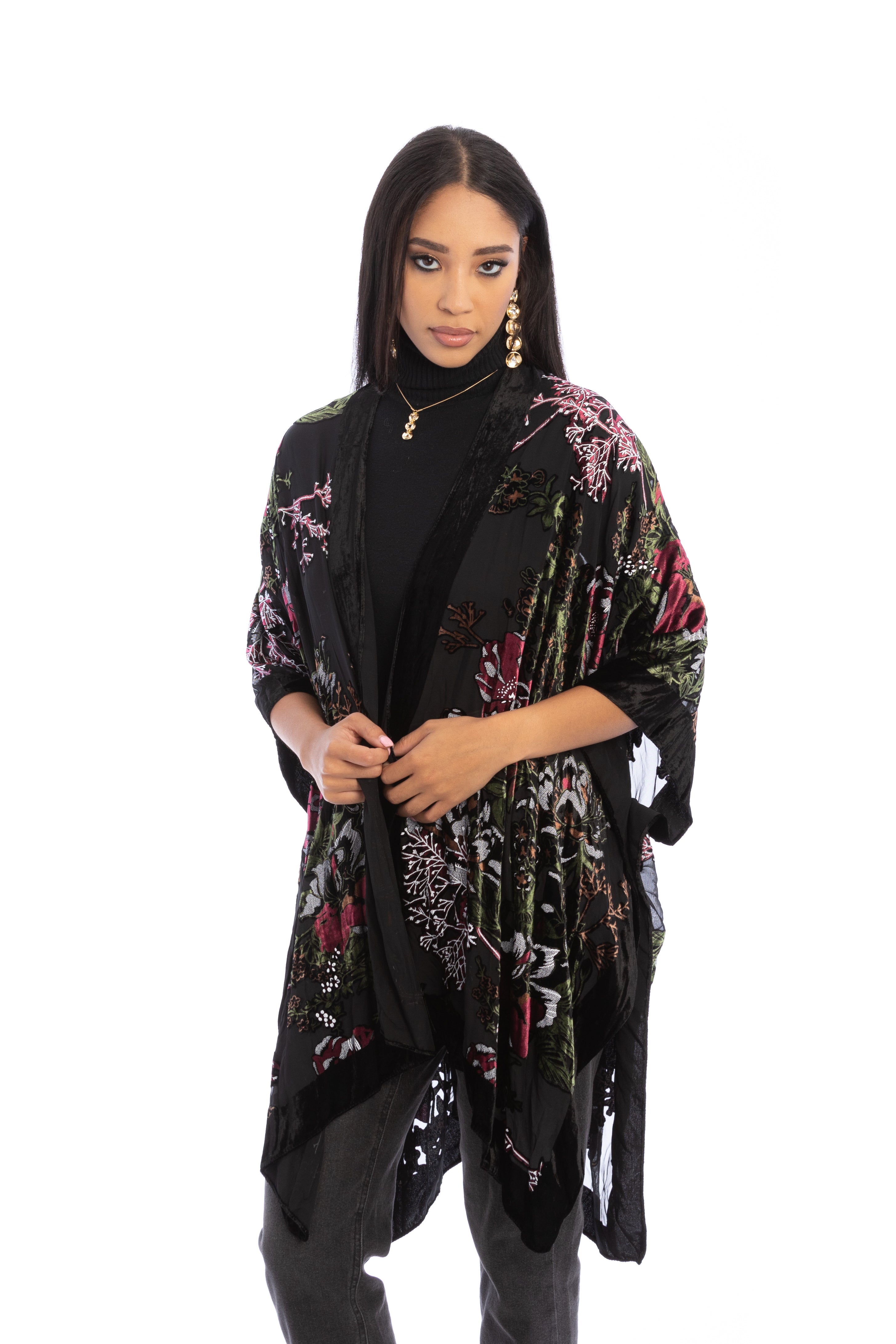 Luxury Black Velvet Kimono Robe for Women - Warm Winter Loungewear & Sleepwear - Perfect for Spa Nights, Relaxation, and Cozy Evenings at Home