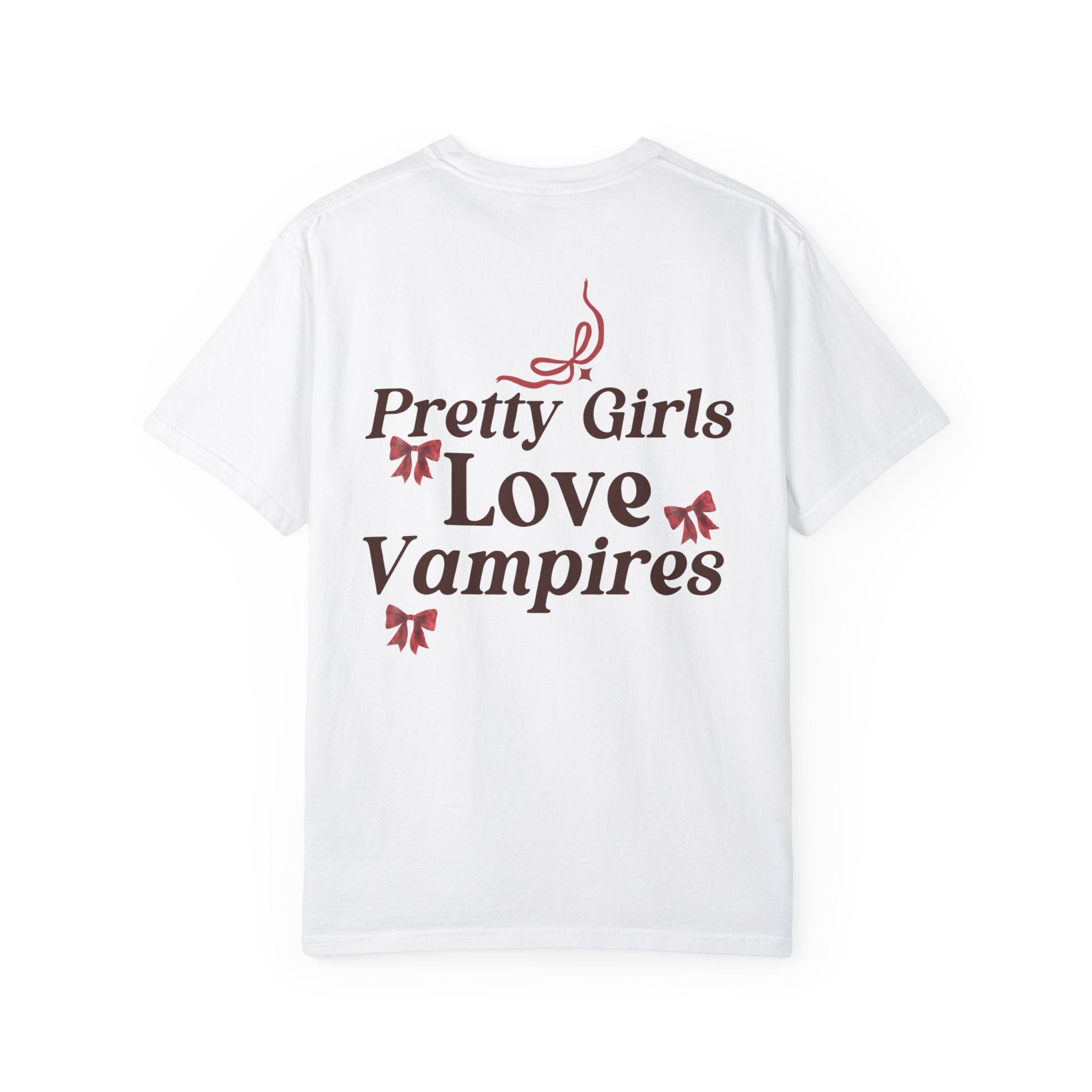Pretty Girls Love Vamps T-Shirt - Trendy Vampire Graphic Tee for Women - Perfect for Halloween, Goth Fashion & Night Out