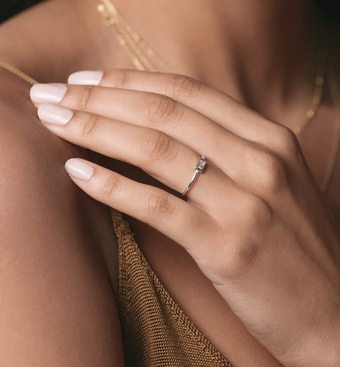 Elegant Baguette Bezel Ring - Dainty Stackable Gold/Silver Diamond Ring for Women - Perfect for Engagement, Wedding, Anniversary & Everyday Wear