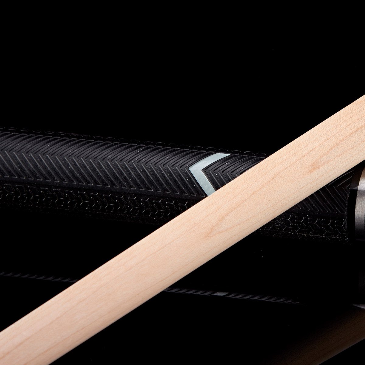 R Series 58-Inch 2-Piece Maple Billiard Pool Cue Stick with PU Grip for Professional and Home Game Rooms