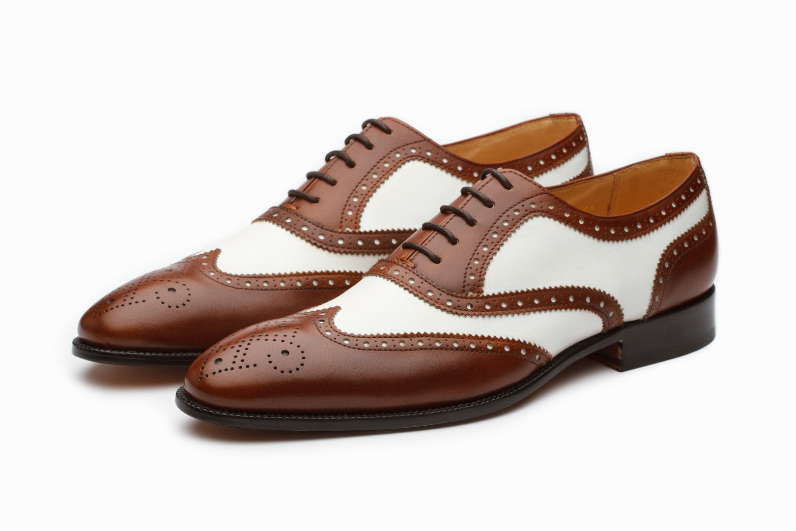 Men's Spectator Wingtip Oxford Shoes in Brown & White - Classic Two-Tone Dress Shoes for Business, Office & Formal Events