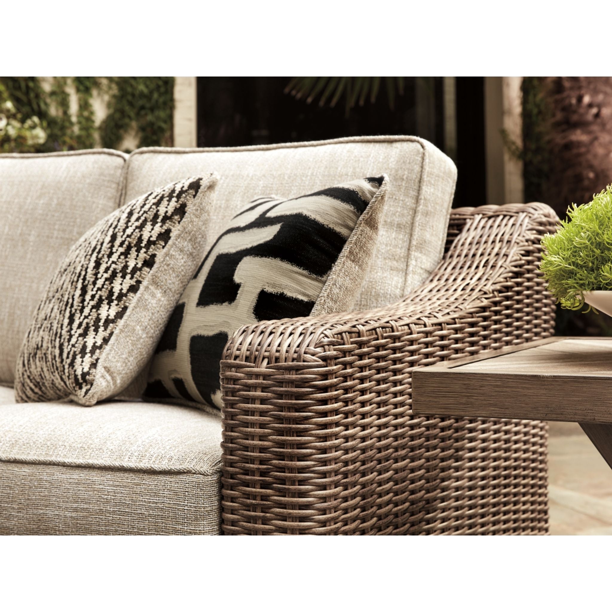 Beachcroft 3-Piece Outdoor Modular Sectional Sofa Set - Waterproof Patio Furniture for Garden, Poolside & Backyard Relaxation