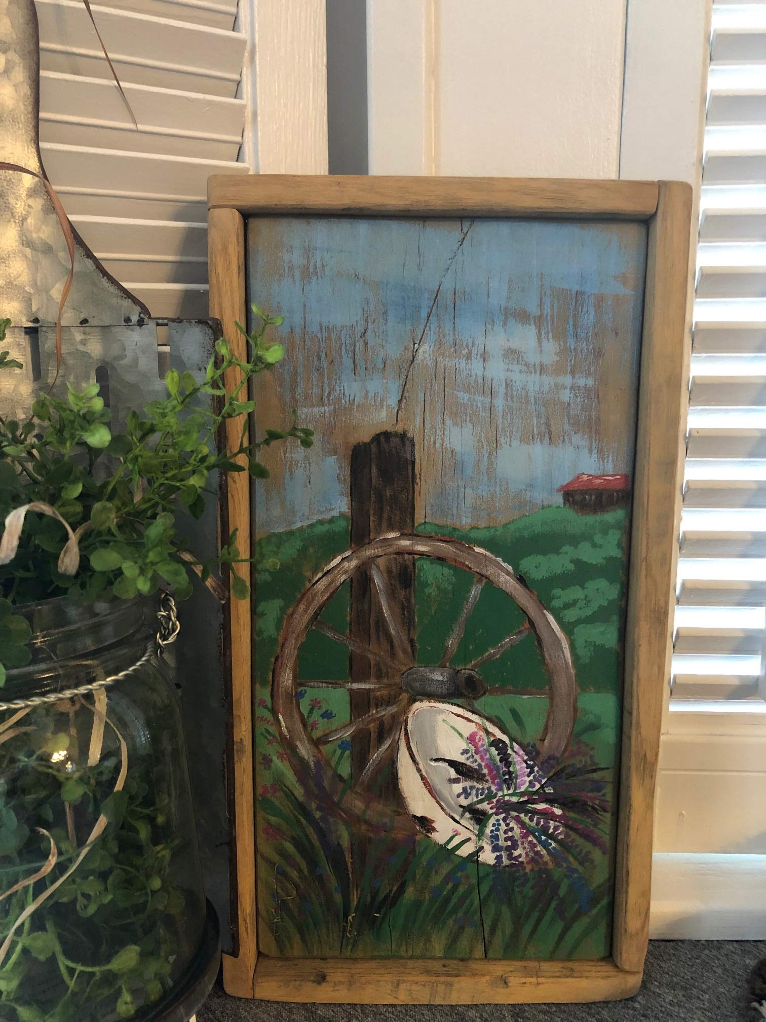 Vintage Wagon Wheel Decor - Rustic Farmhouse Style for Home & Garden - Perfect for Wall Art, Wedding Decor, and Western Themed Parties