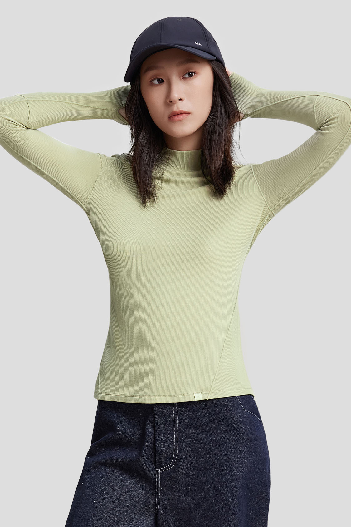 SoftShield Women's WarmCore Half Turtleneck Thermal Shirt - Cozy Winter Layering for Outdoor Activities & Casual Wear