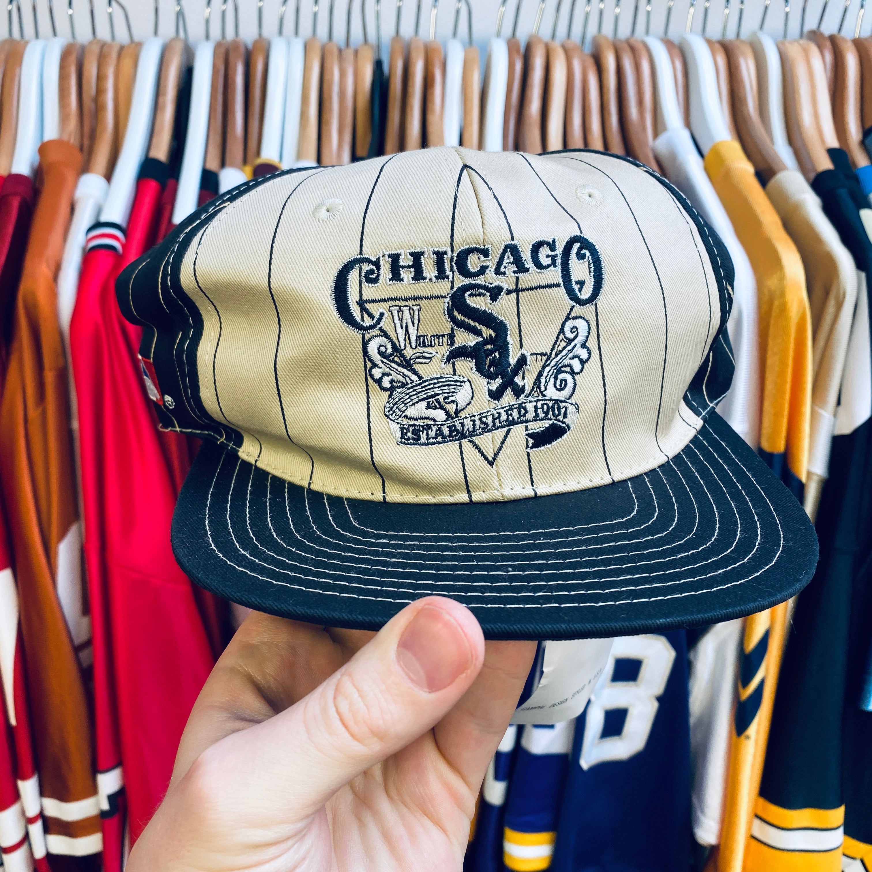 Vintage 1990s Chicago White Sox Deadstock Campri Snapback Hat - BNWT - Perfect for Baseball Fans & Retro Sports Collectors