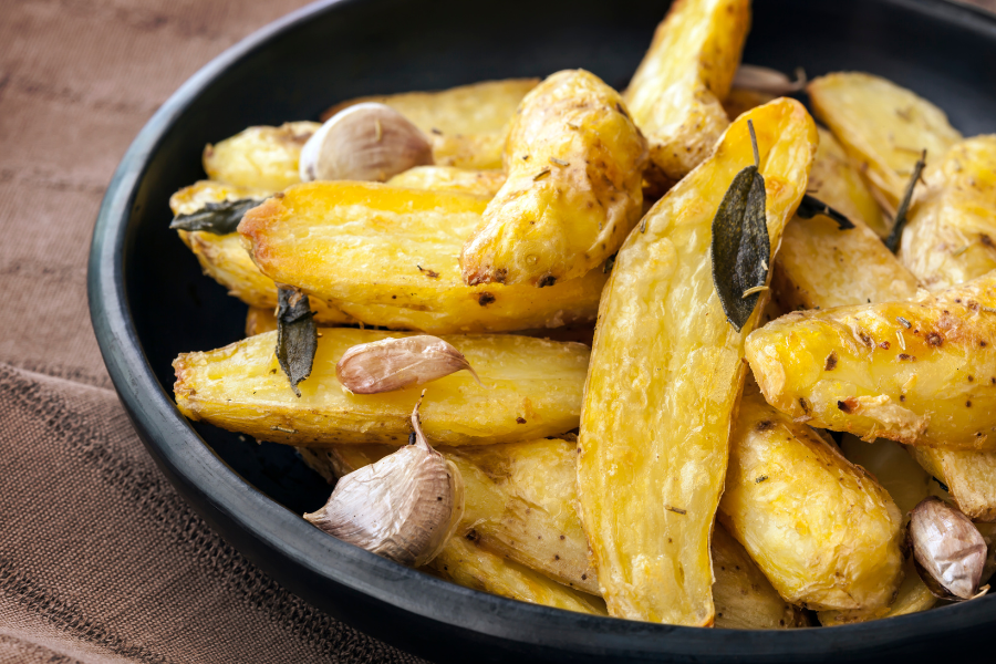 Organic Roasted Garlic Avocado Oil - Cold Pressed, Unrefined, High Smoke Point for Cooking, Salad Dressings & Healthy Recipes - Perfect for Keto, Paleo & Vegan Diets