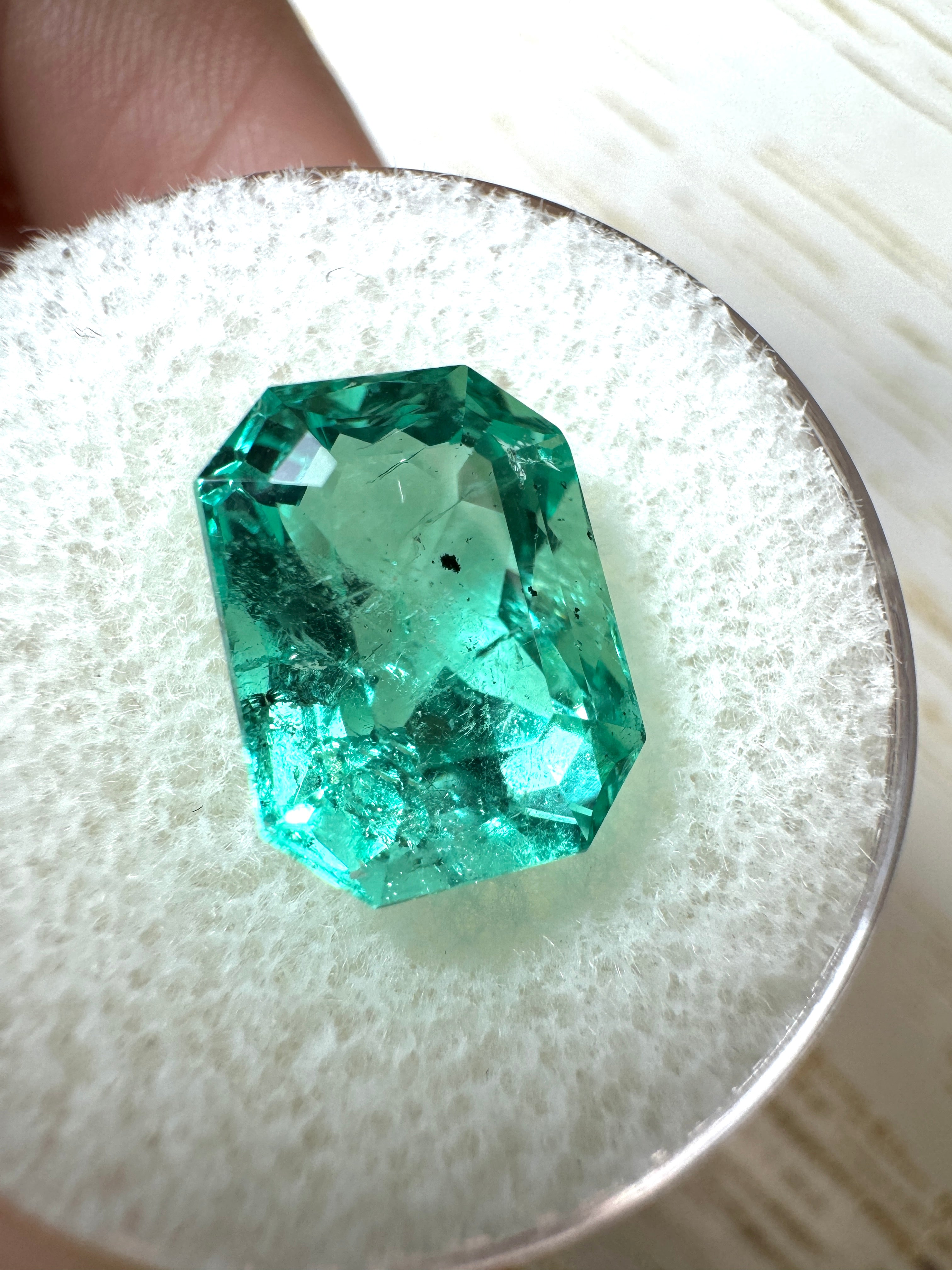 5.15 Carat 12x9mm Natural Loose Colombian Emerald Gemstone - Classic Emerald Cut for Jewelry Making, Engagement Rings & Luxury Gifts