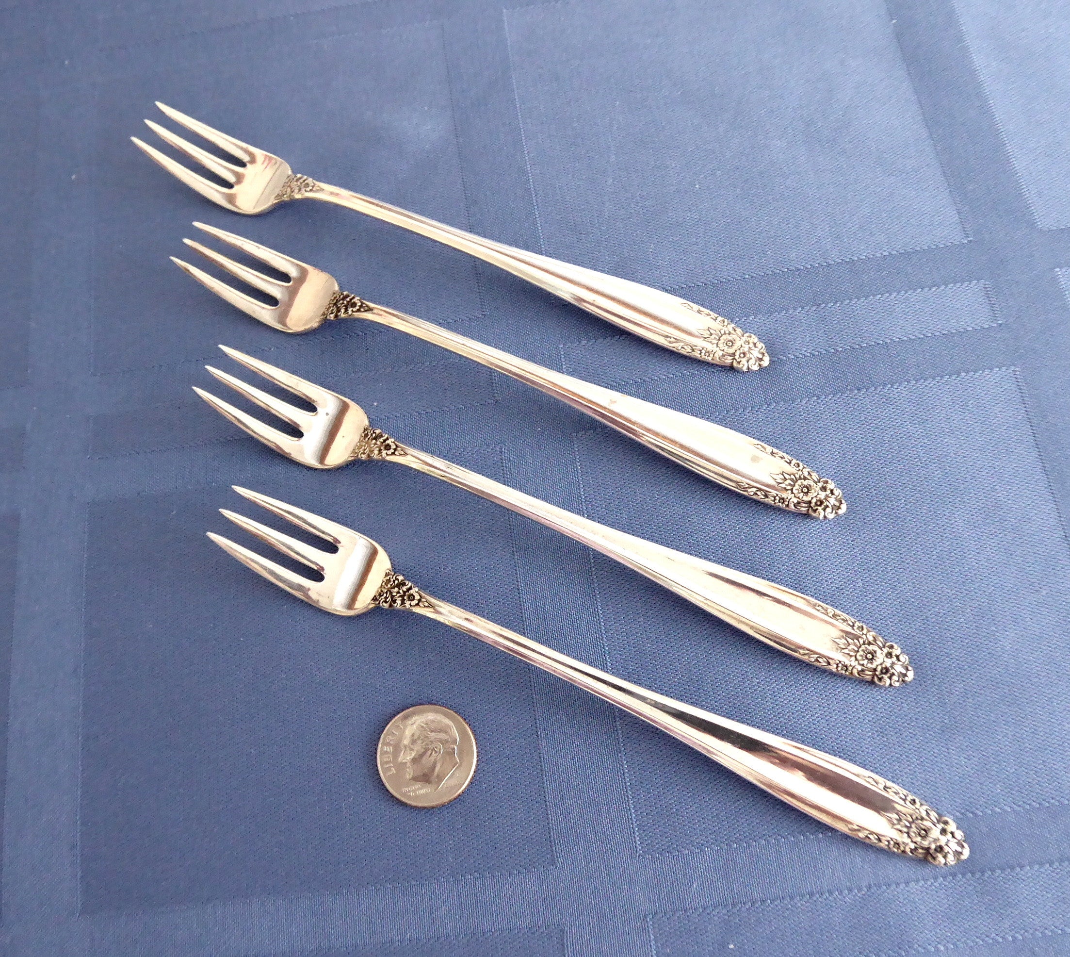 Vintage 1930s Sterling Silver Cocktail & Seafood Forks Set of 4 - International Prelude Collection - Elegant Tableware for Parties, Weddings & Fine Dining