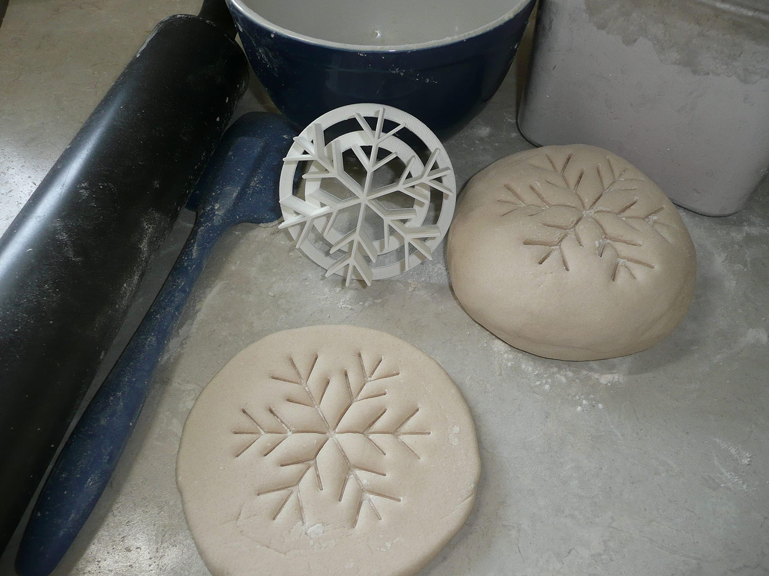 Authentic Snowflake Design Concha Cutter - Mexican Sweet Bread Stamp - Made in USA (PR4396, White) | Perfect for Pan Dulce, Conchas, and Traditional Mexican Pastries