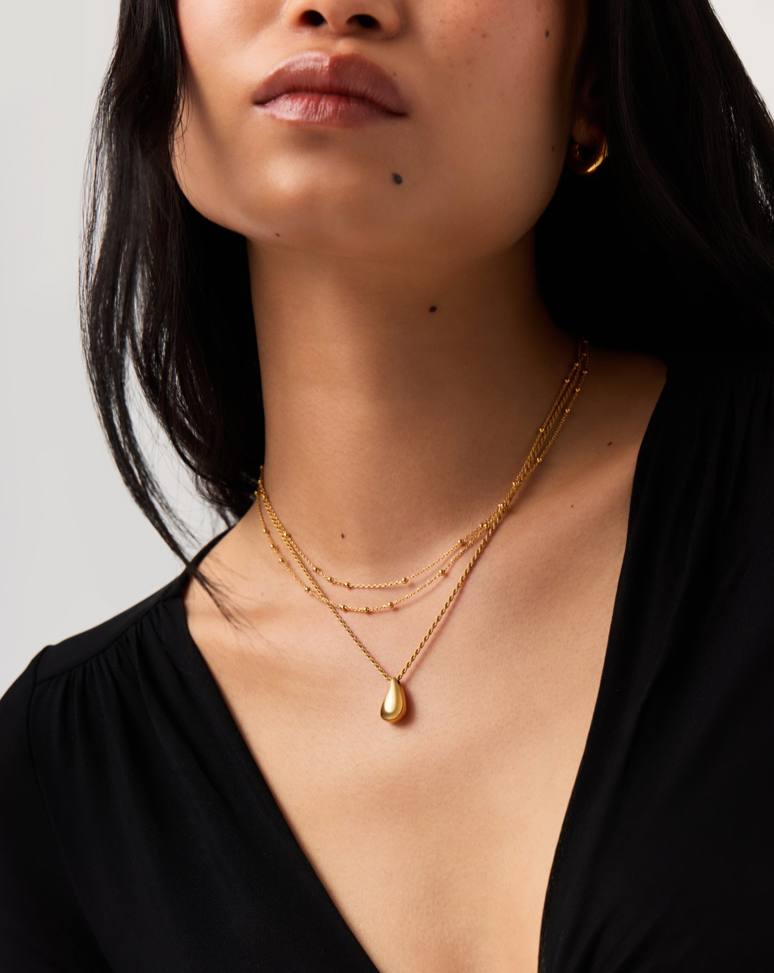 Sculptural Droplet Pendant Necklace - 18k Gold Vermeil Jewelry for Women | Elegant Layering Necklace for Date Night & Special Occasions