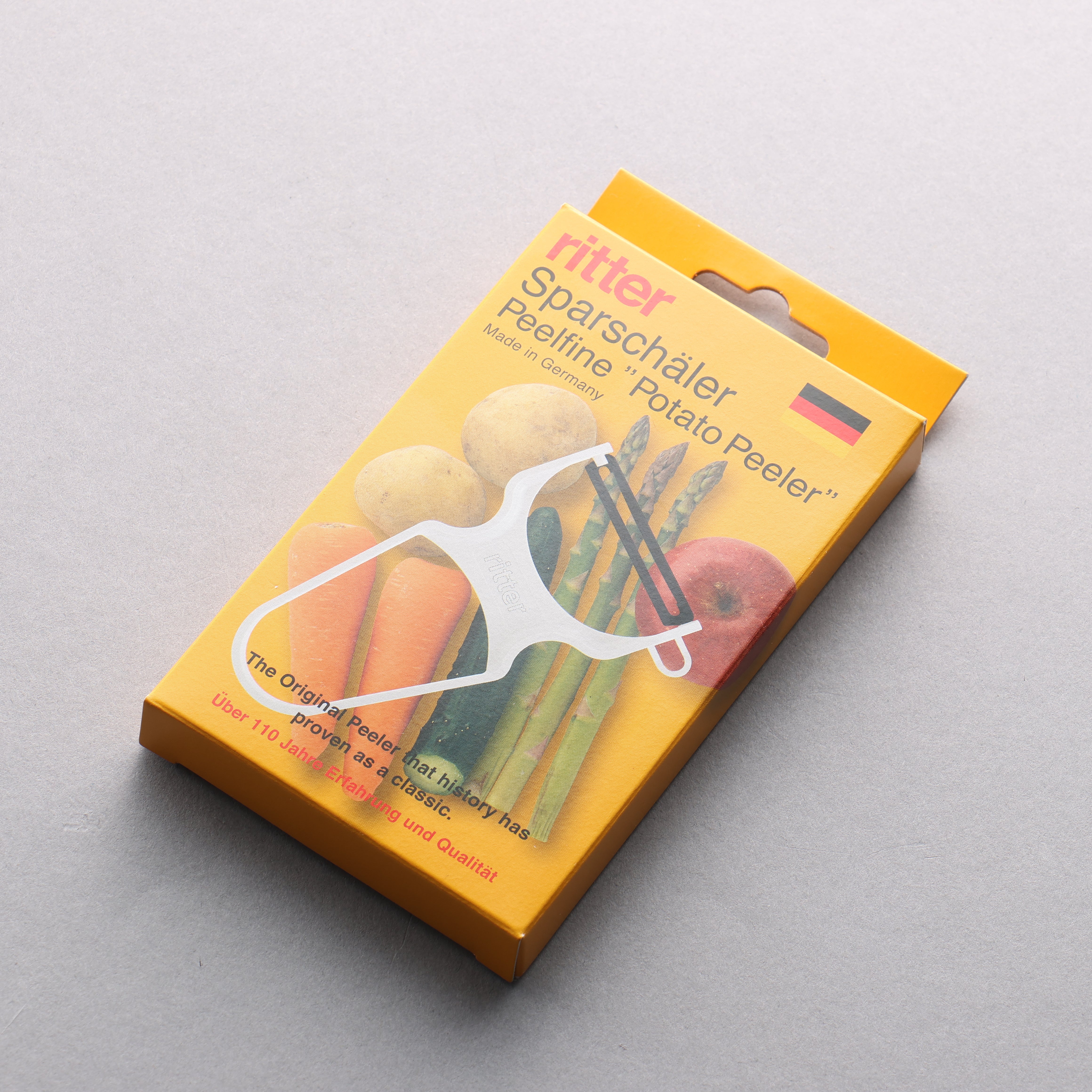 Premium Ritter Carbon Steel Peeler - Ultra Sharp Stainless Steel Blade for Effortless Peeling - Perfect for Fruits, Vegetables & Meal Prep in Kitchen & Cooking