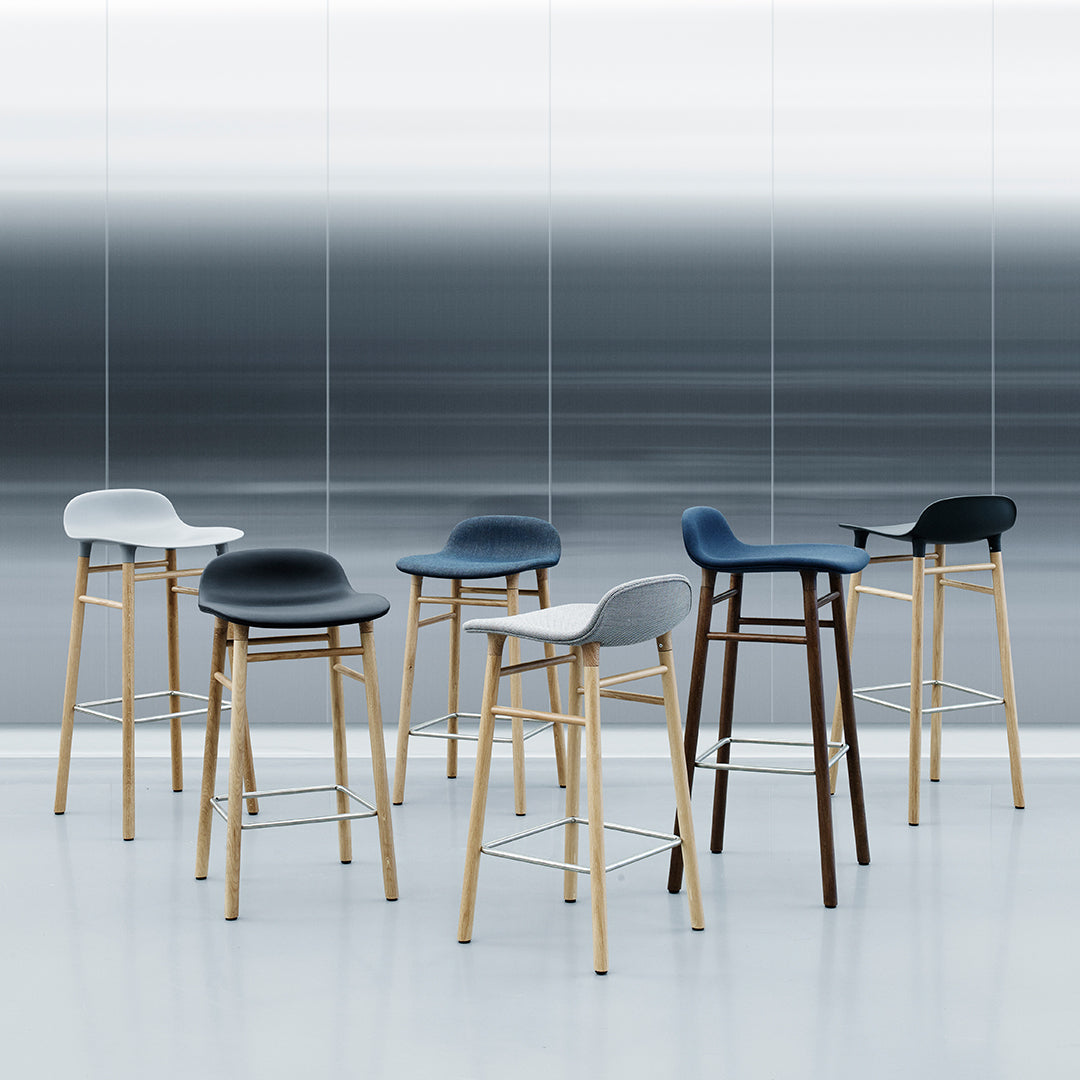 Modern Wooden Bar Stool with Sturdy Wood Legs - Counter Height Kitchen & Pub Stool for Home, Restaurant & Bar Use