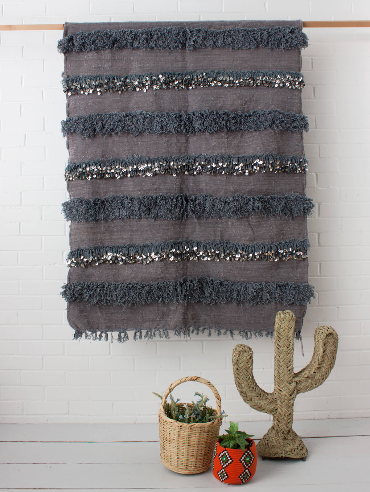Authentic Moroccan Handira Wedding Blanket No. 136 - Handwoven Berber Textile for Boho Home Decor, Wedding Gift & Cozy Throw Blanket | Perfect for Bohemian Bedroom, Living Room & Outdoor Picnics
