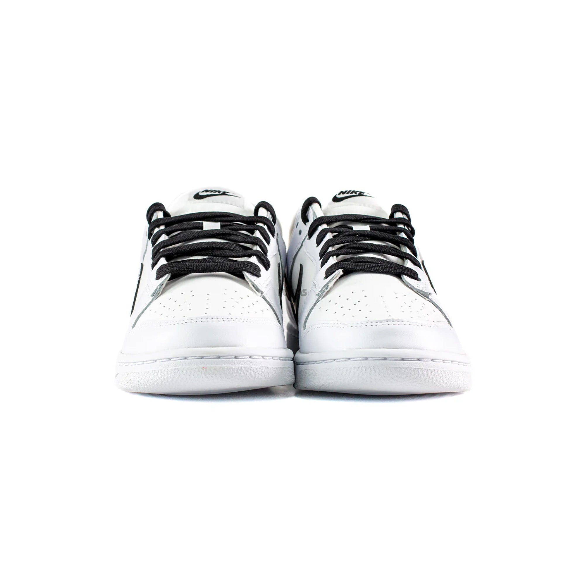 Nike Dunk Low 'Reverse Panda' Sneakers (2022) - Men's Basketball Shoes for Casual Wear & Street Style Fashion