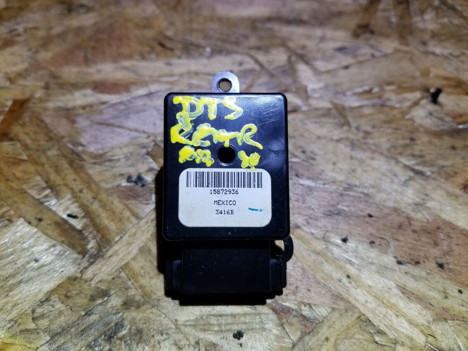 2006-2011 Cadillac DTS Front Right Passenger Side Seat Lumbar Switch OEM Replacement - Perfect for Car Seat Comfort Adjustment & Repair