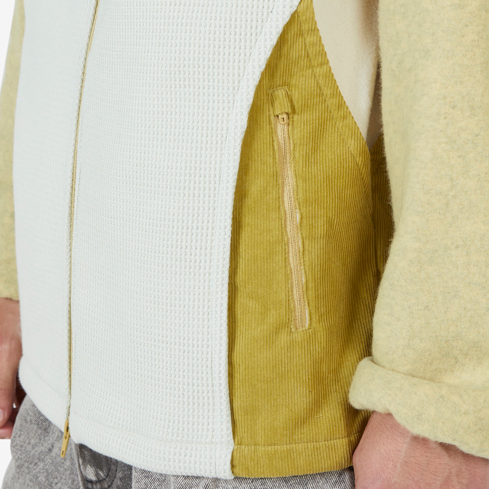 Ep.4 Synopsis 01 Fleece Jacket Lemon - Cozy Winter Outerwear for Women & Men | Perfect for Outdoor Activities, Hiking, and Casual Wear