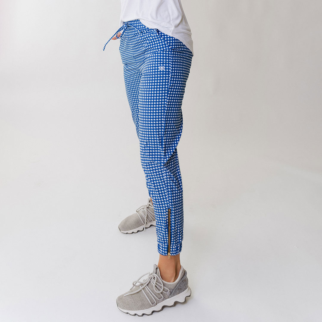 Blue Gingham Jetsetters - Stylish Travel & Vacation Outfits for Women | Perfect for Beach Getaways, Summer Vacations & Casual Wear