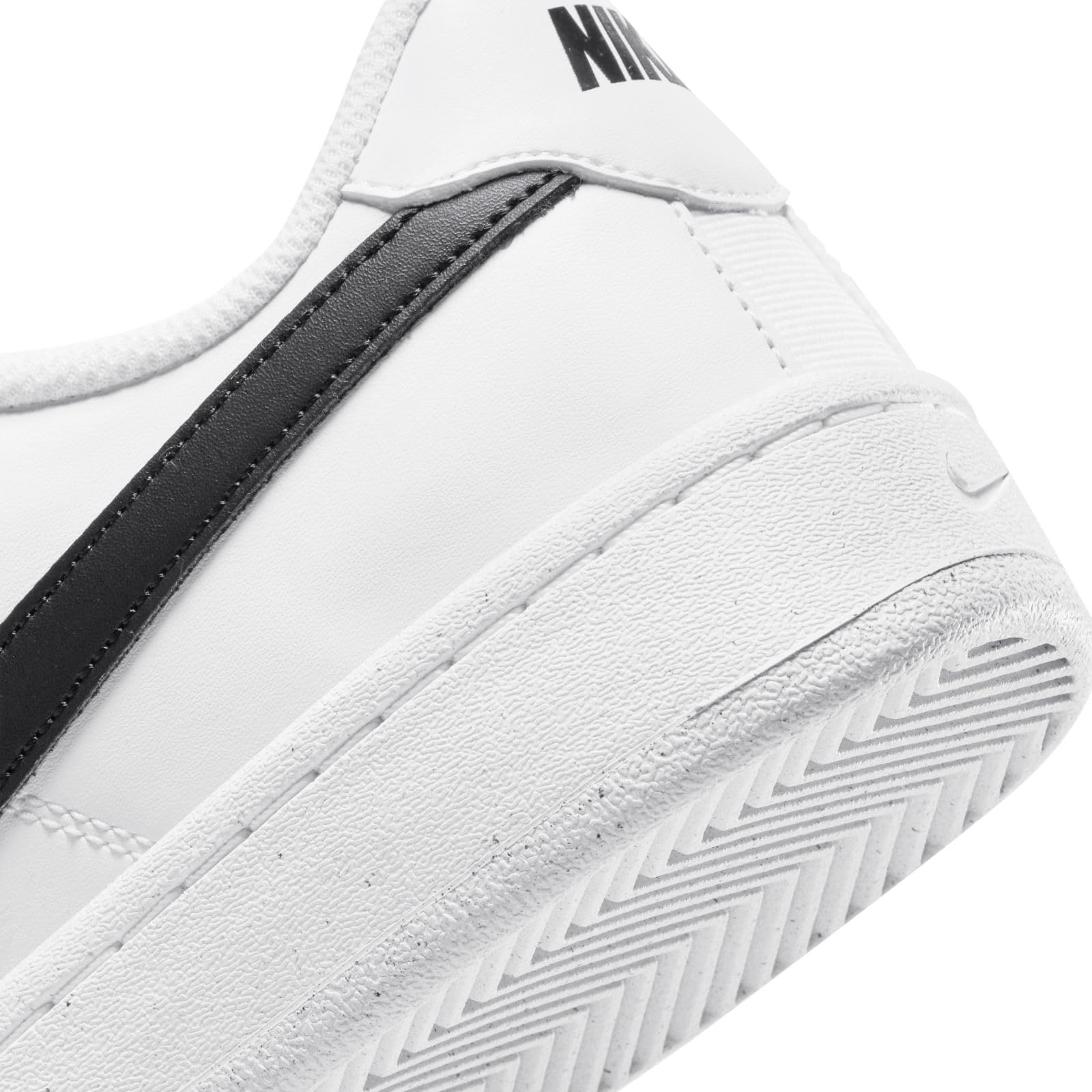 Nike Men's Court Royale Sneakers - Classic White Low-Top Casual Shoes for Men | Comfortable & Durable Tennis Shoes for Everyday Wear, Gym, and Street Style