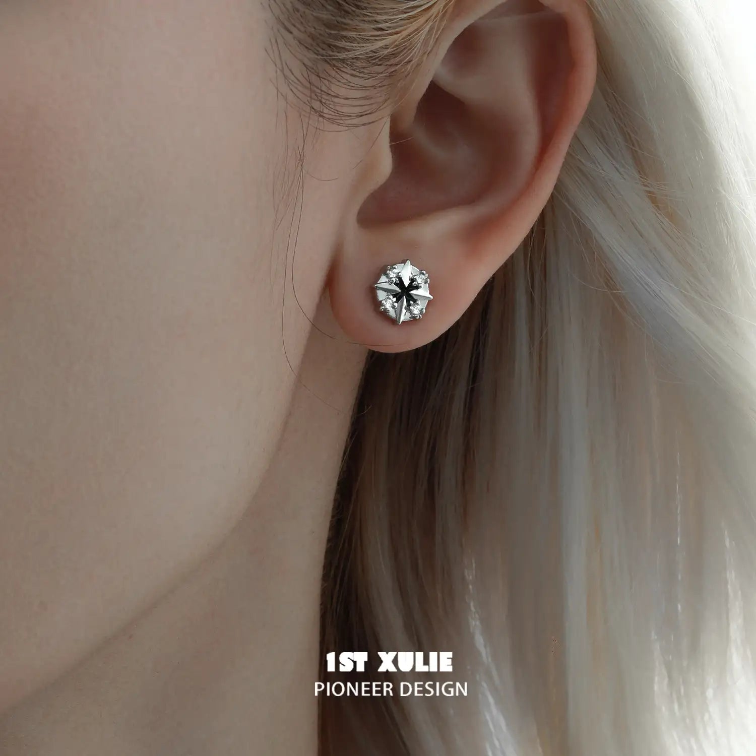 Star Trails S925 Sterling Silver Black Resin Stud Earrings for Women - Minimalist Gothic Jewelry for Everyday Wear, Date Night & Special Occasions