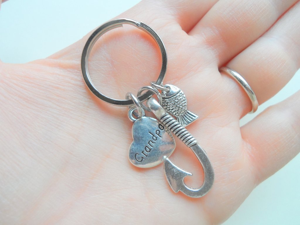 Grandpa Fish Hook Keychain with Little Fish Charm - Unique Fishing Gift for Dad & Grandfather - Perfect for Father's Day, Birthday & Retirement Gifts - Great for Anglers & Outdoor Enthusiasts