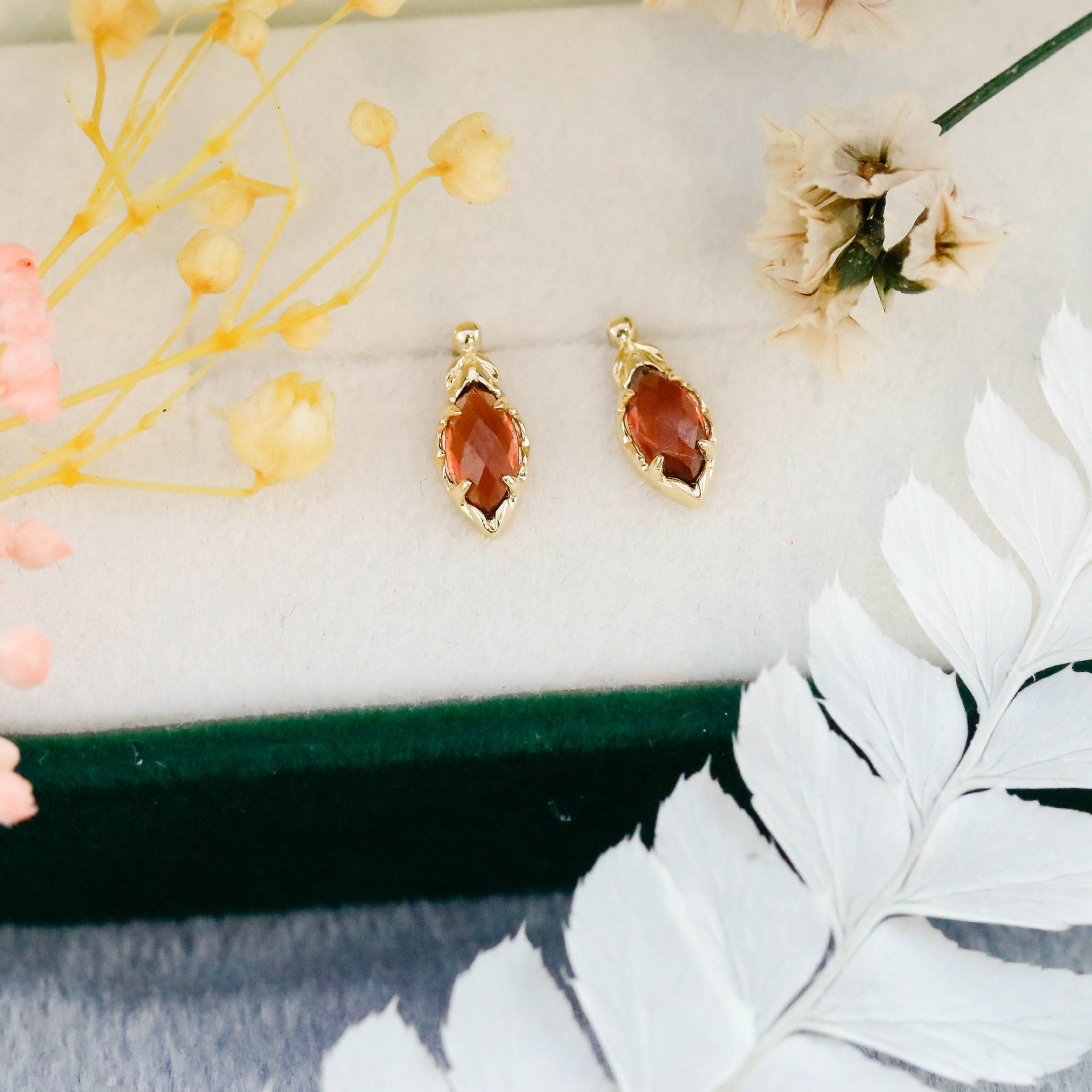 Marquise Red Garnet January Birthstone Ring & Earrings Set | KE178 | Perfect Gift for Birthdays, Anniversaries & Special Occasions
