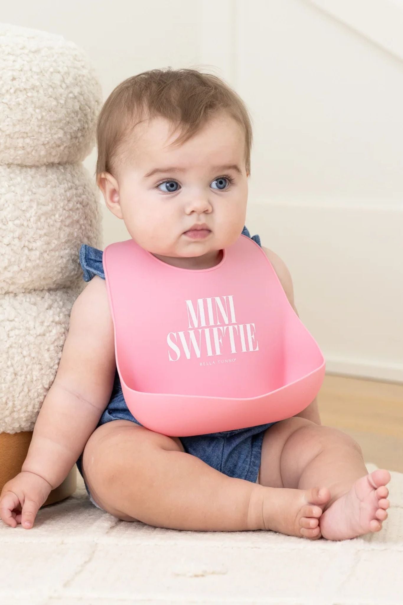 Mini Swiftie Wonder Bib for Baby Girls - Soft & Absorbent Drool Bibs for Infants & Toddlers - Perfect for Feeding, Teething & Everyday Use