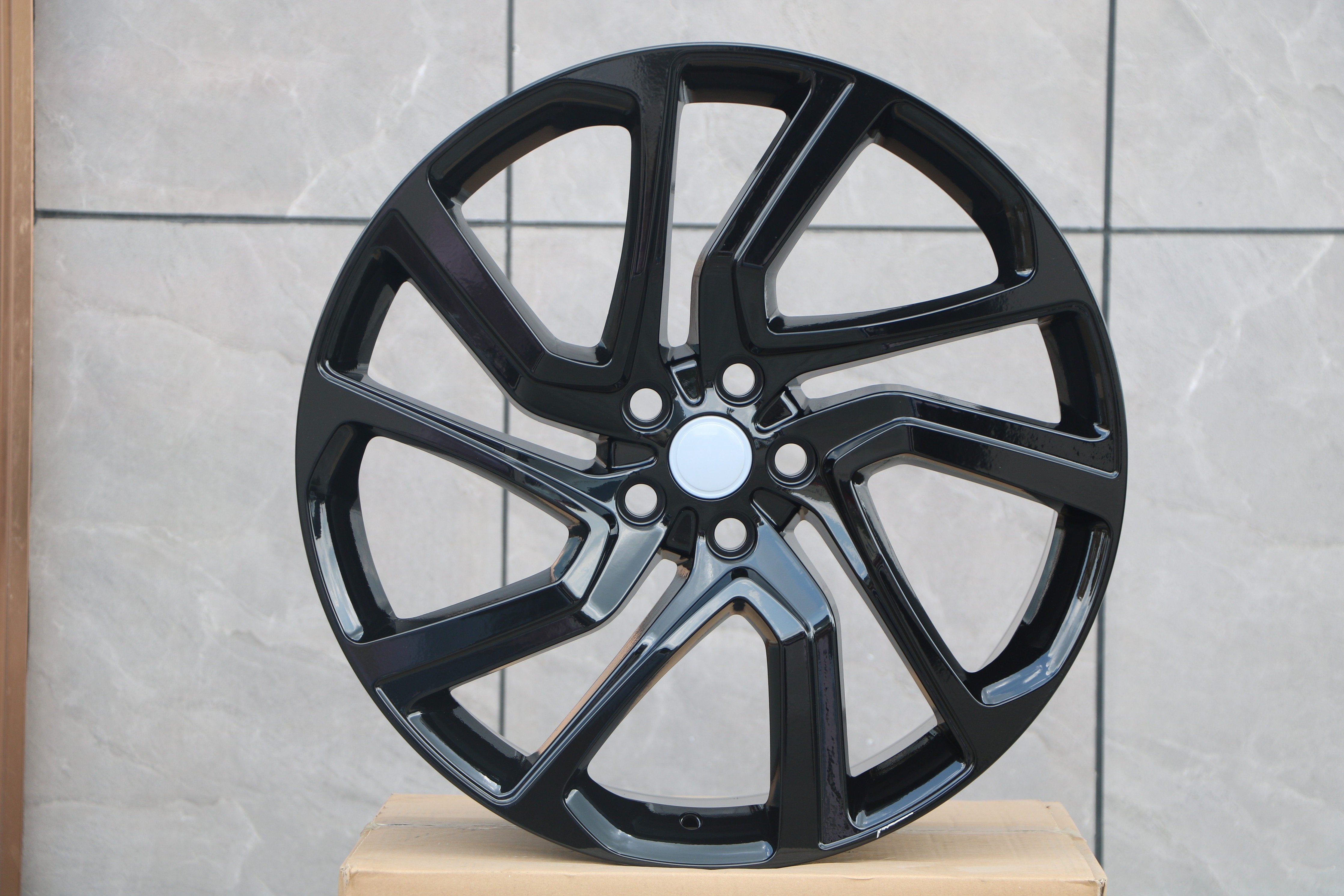 22-Inch Alloy Wheels for Range Rover Vogue, Sport, Defender, Discovery & LR3/LR4 - Premium Off-Road & Luxury SUV Rims for Enhanced Performance & Style