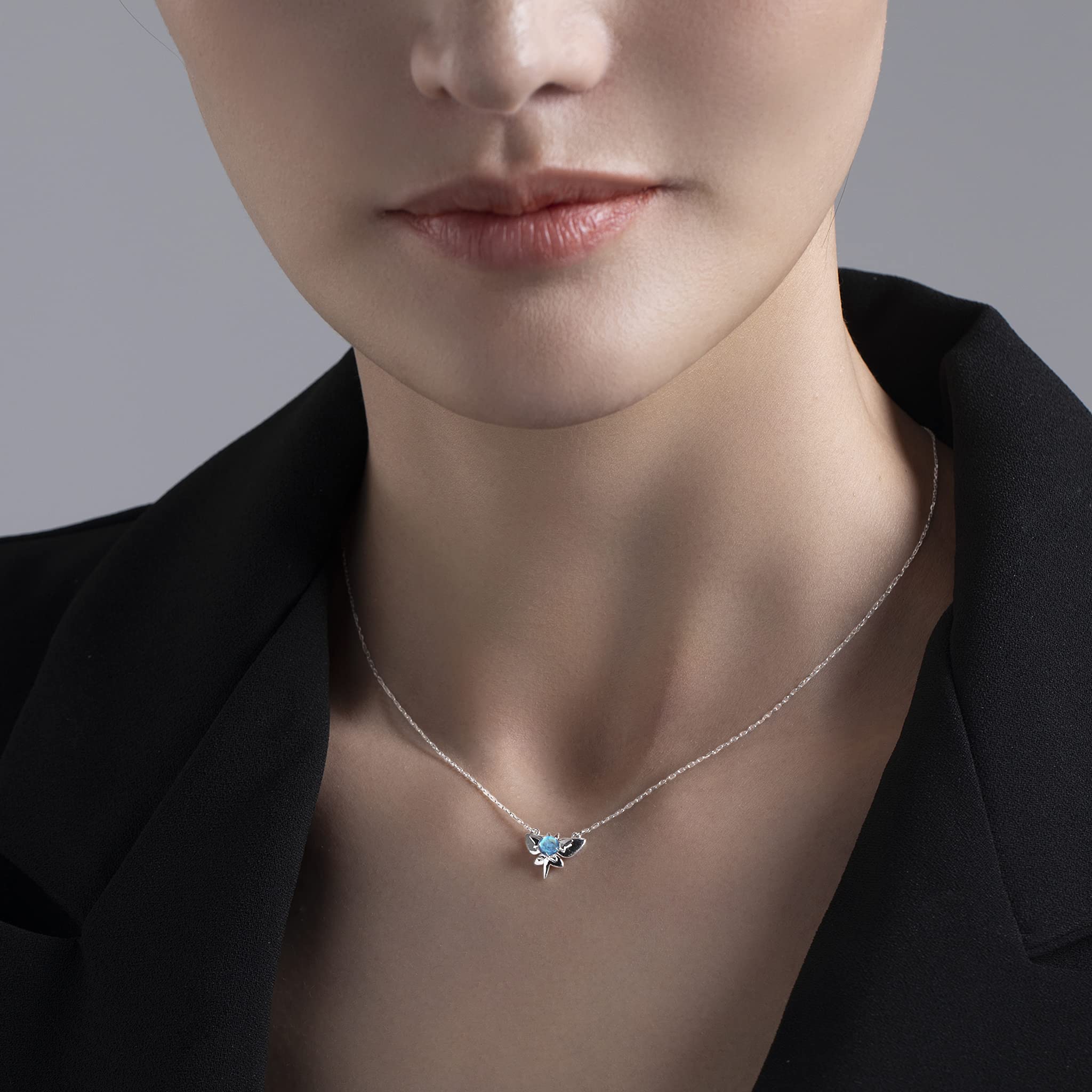 Labradorite Butterfly Pendant Necklace - Gold Dainty Layering Charm Necklace - Grey Moonstone Alternative Birthstone Jewelry - Simple Minimalist Necklace for Women - Perfect for Everyday Wear, Gift Giving & Special Occasions