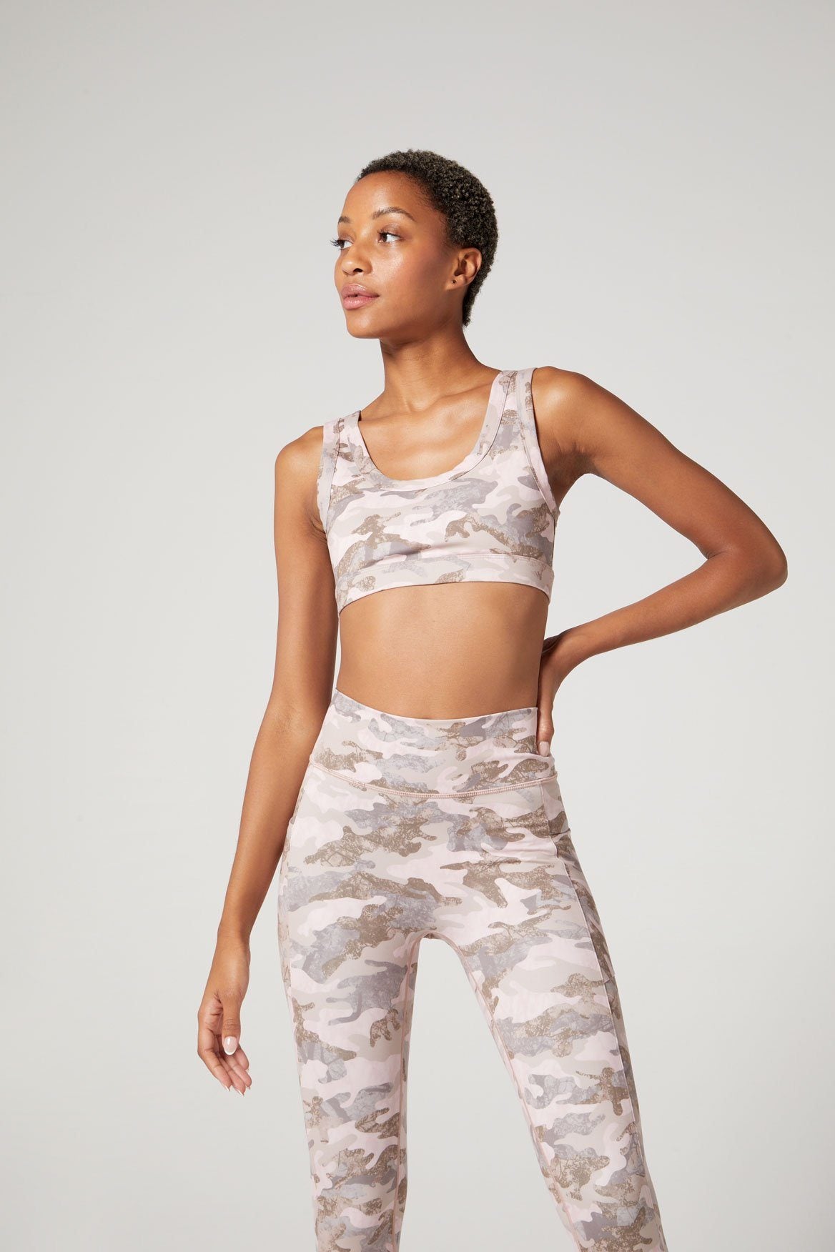 Anna Bra Cascade Camo Blush - Wireless Comfort Bra for Women, Seamless Support & Breathable Fabric - Perfect for Yoga, Workouts & Everyday Wear