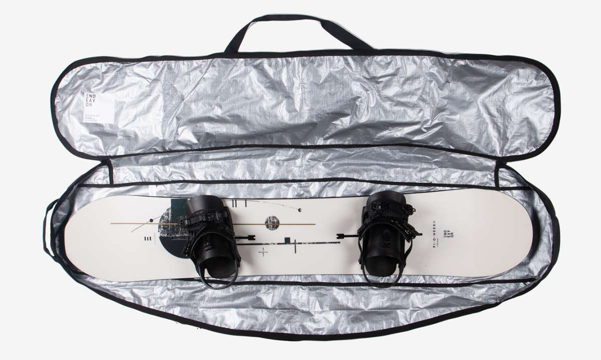 Endeavor Trail Snowboard Bag 2024 - Waterproof & Padded Protection for Snowboards up to 170cm - Perfect for Winter Travel & Mountain Adventures