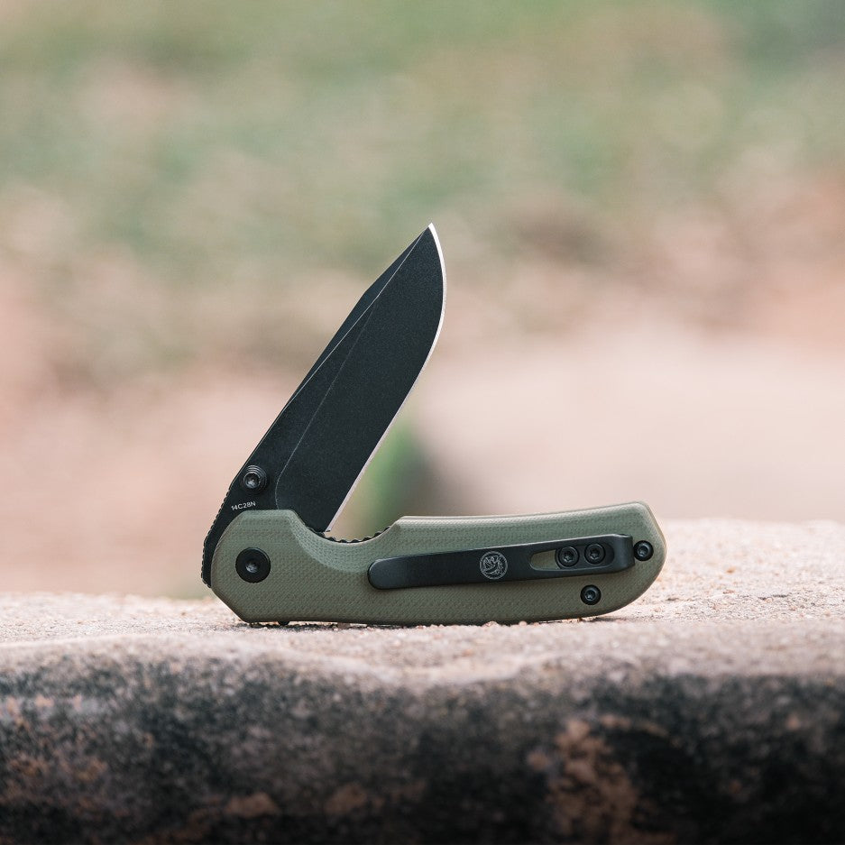 Premium Chipmunk Liner Lock Folding Knife - 2.64