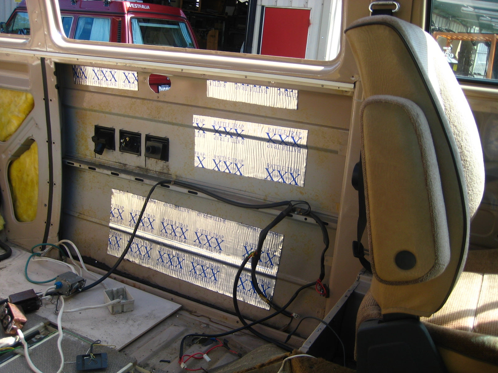 Fatmat Sound Dampening Material - Automotive & Home Noise Reduction Solution for Cars, Trucks, Boats & Home Theaters