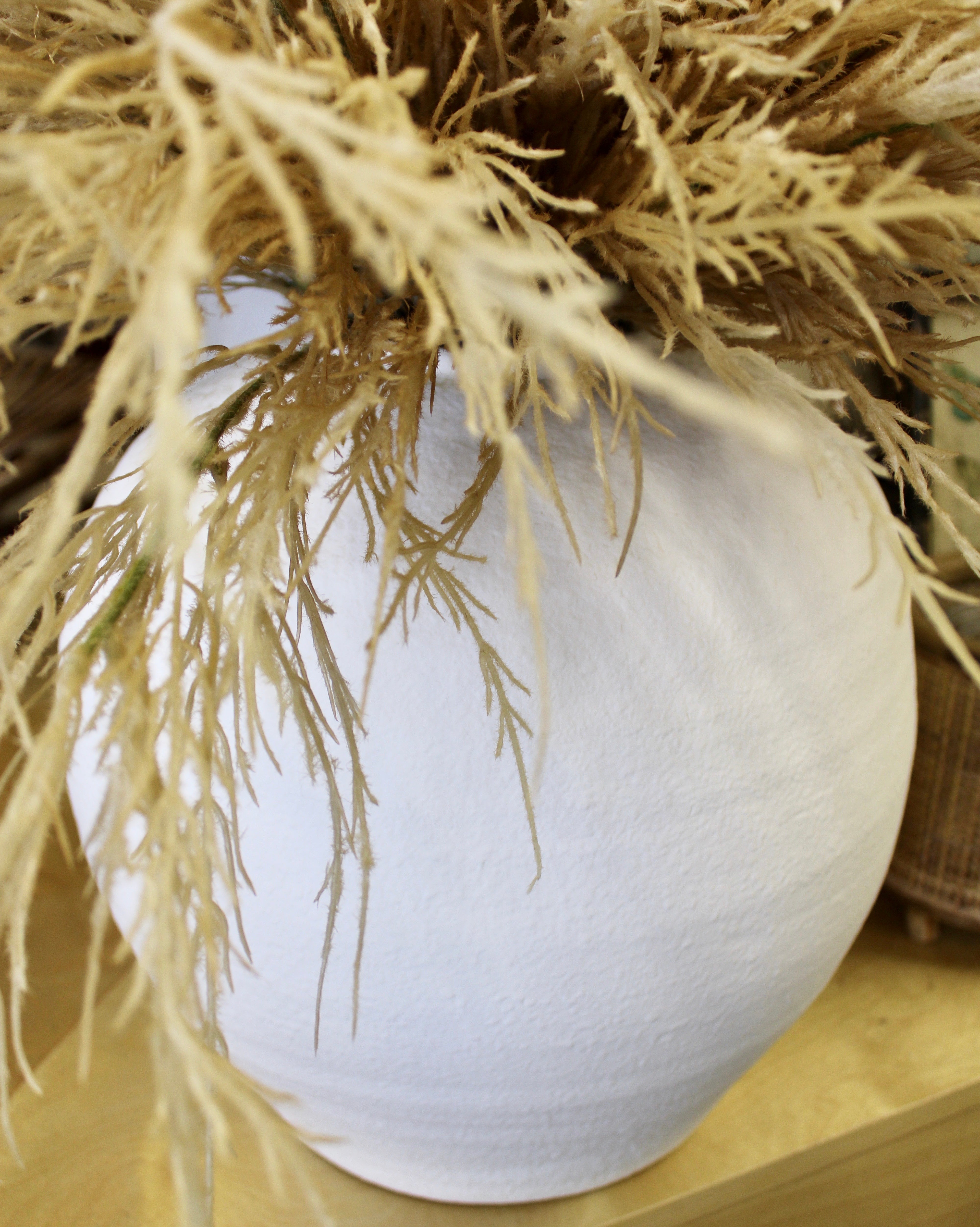 Large Konos Vase - Modern Ceramic Home Decor for Living Room, Bedroom & Office | Elegant Flower Vase for Centerpieces and Interior Design