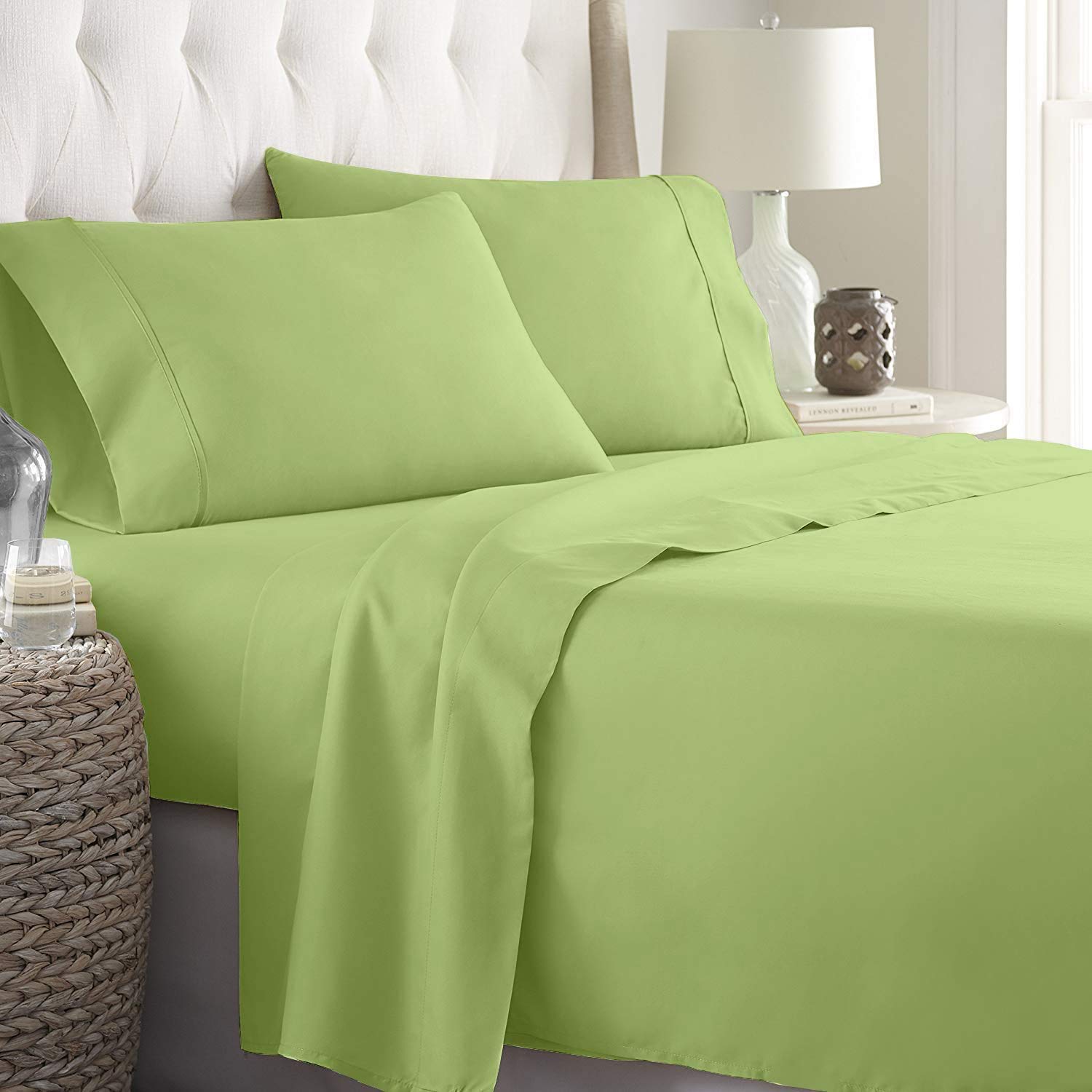 Luxury 850-Thread-Count 100% Egyptian Cotton Bed Sheet Set - 4-Piece RV Short Queen Size, Sage Green Solid Sheets for Deep Pocket Mattress Up to 18