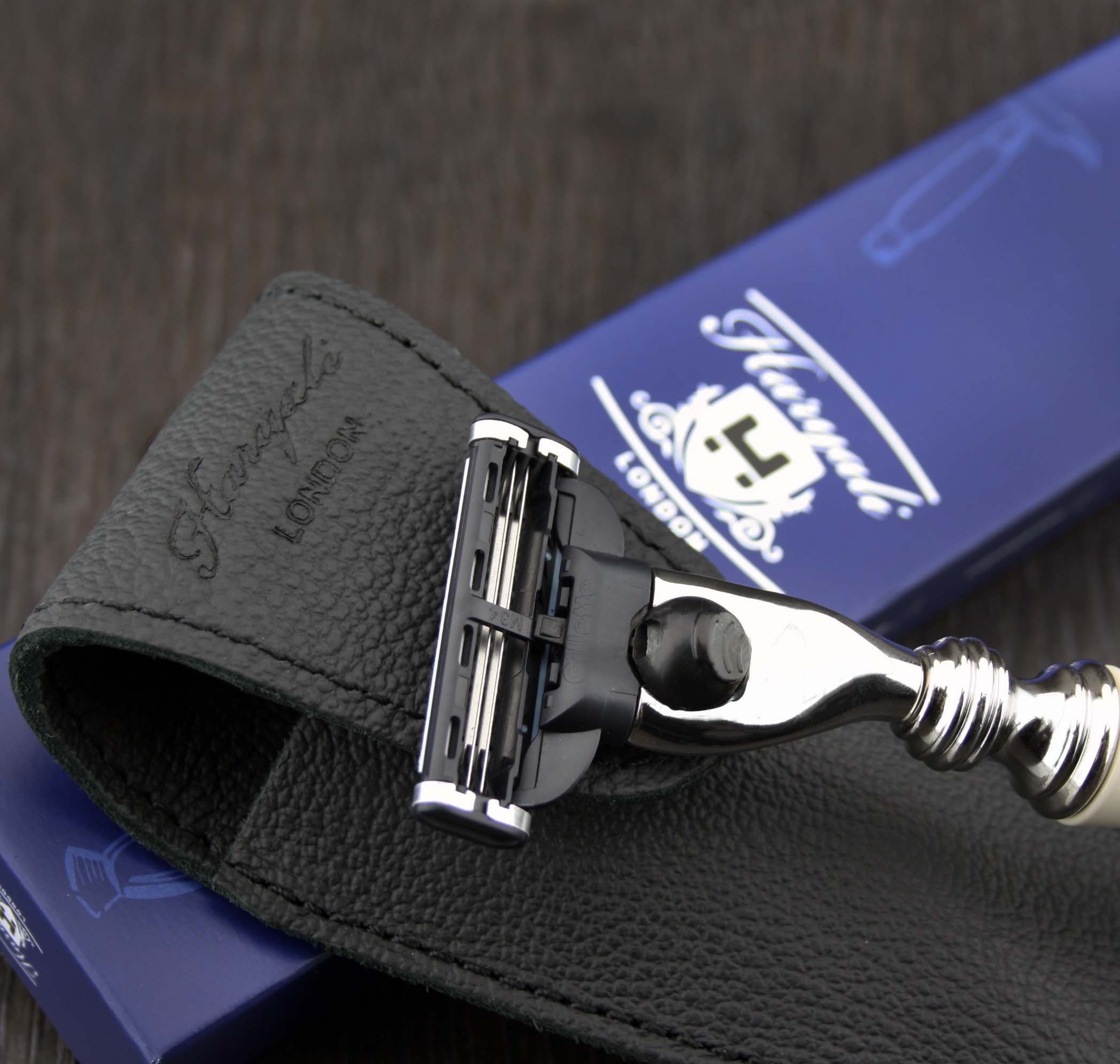 Premium Ivory Triple Edge Razor for Men with Genuine Leather Travel Pouch | Smooth Shaving Cartridge Compatible | Ideal for Travel, Grooming & Luxury Gifts for Him