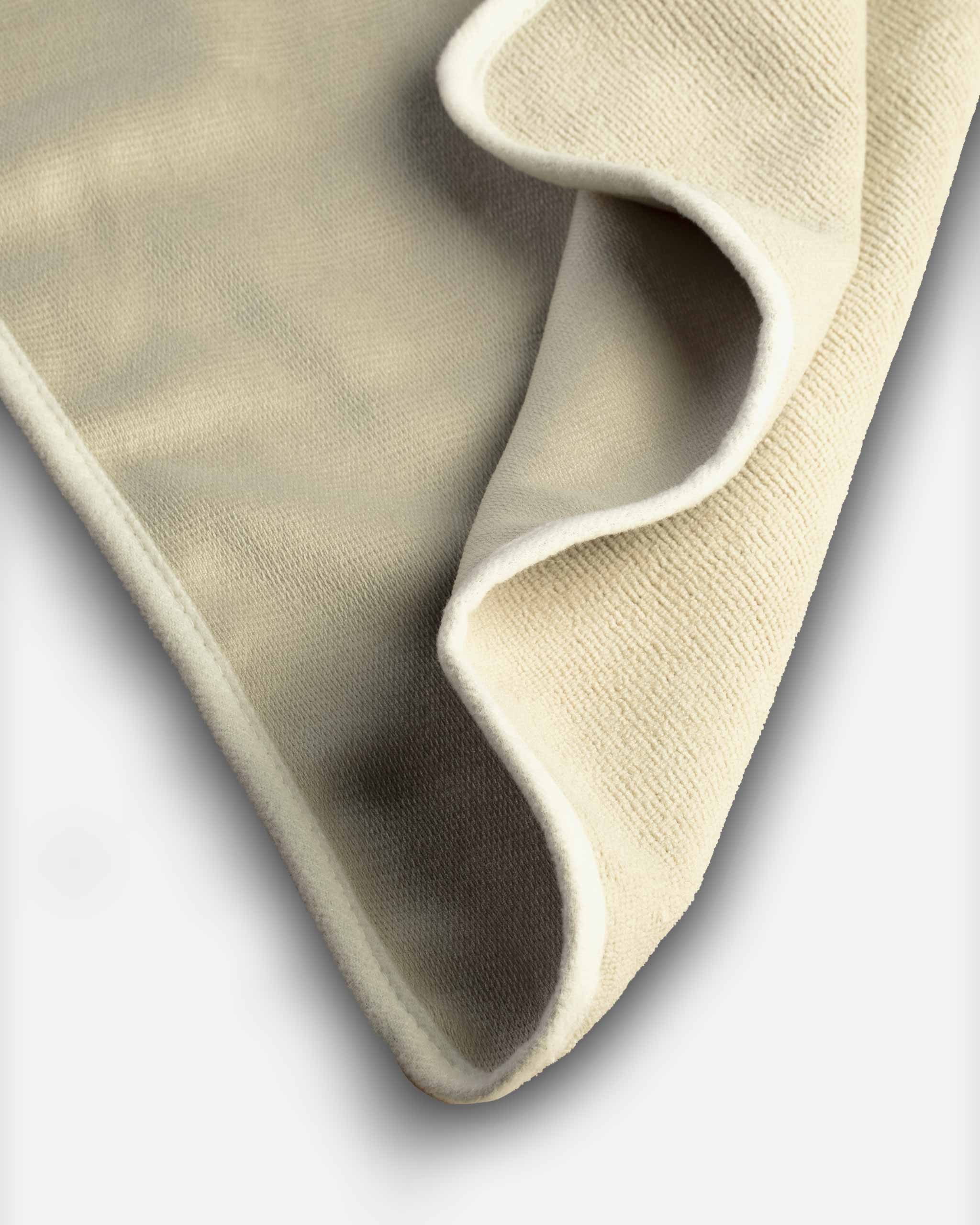 Adam's Premium Microfiber Interior Cleaning Towel - Super Absorbent & Scratch-Free for Car Detailing, Glass Cleaning & Household Use - Canada