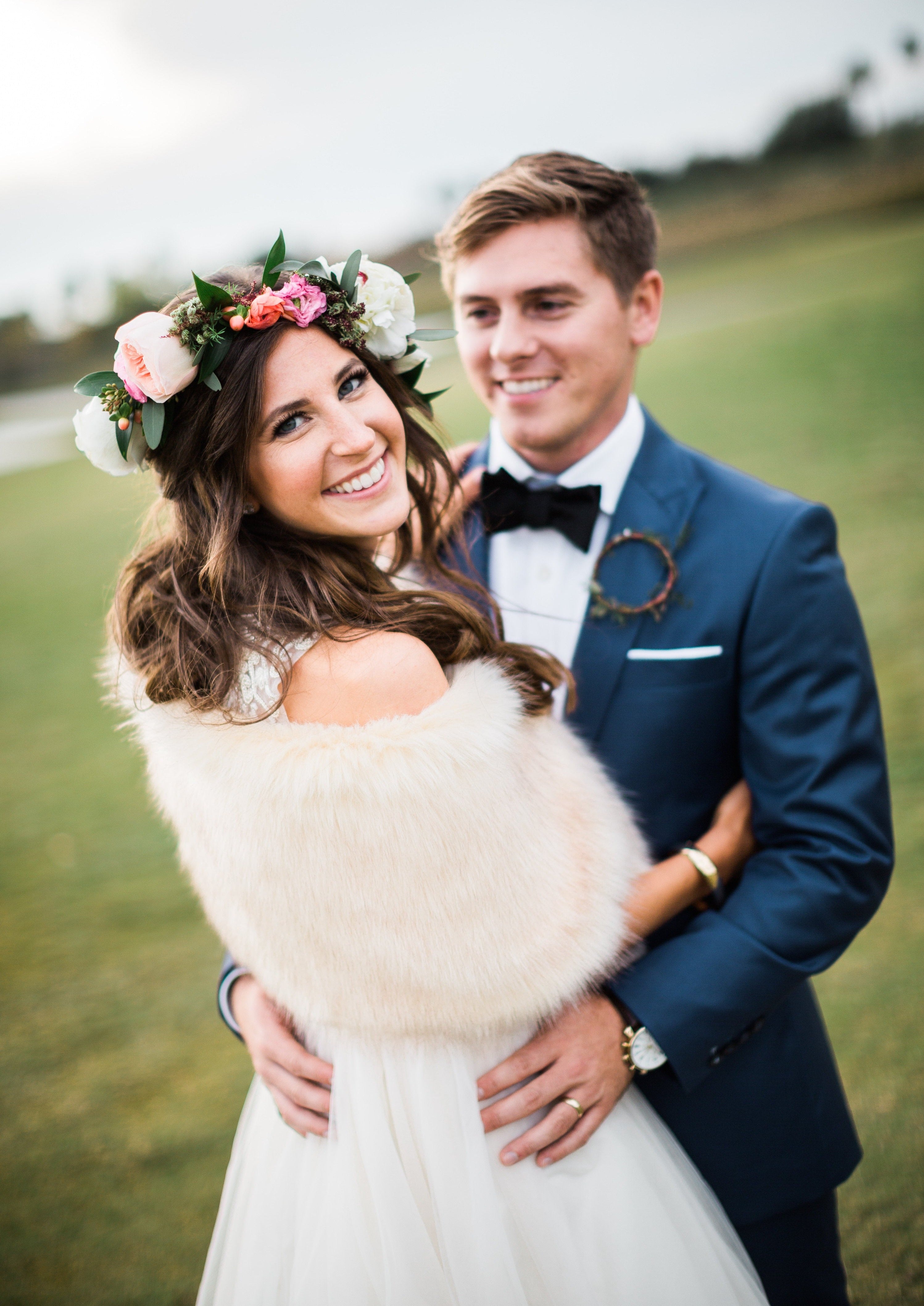 Luxury Champagne Fur Shawl Wrap - Soft & Warm Winter Stole for Women - Perfect for Weddings, Parties & Evening Events