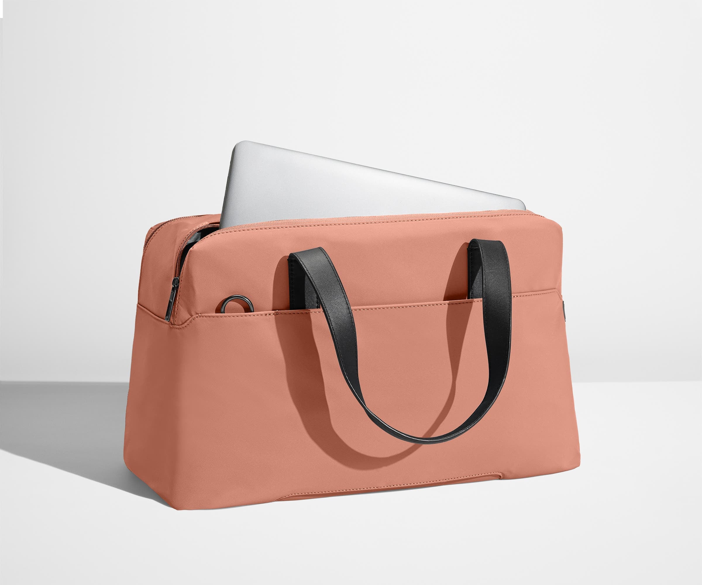 Premium Leather Overnight Bag in Clay Pink - Stylish Travel Duffel for Weekend Getaways & Business Trips