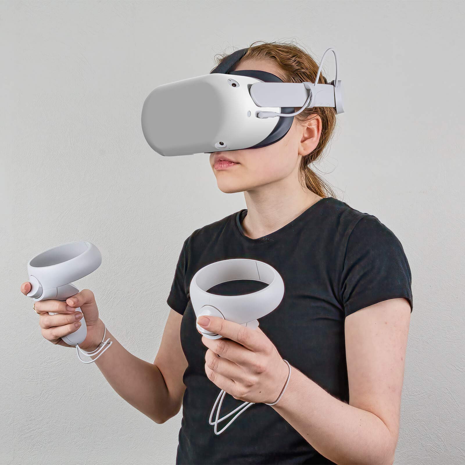Oculus Quest 2 VR Headset Silicone Protective Cover - Anti-Scratch, Anti-Stain & Shockproof Skin Accessory for Cameras & Ports - Perfect for Gaming, Travel & VR Arcades (1 Pack, White)